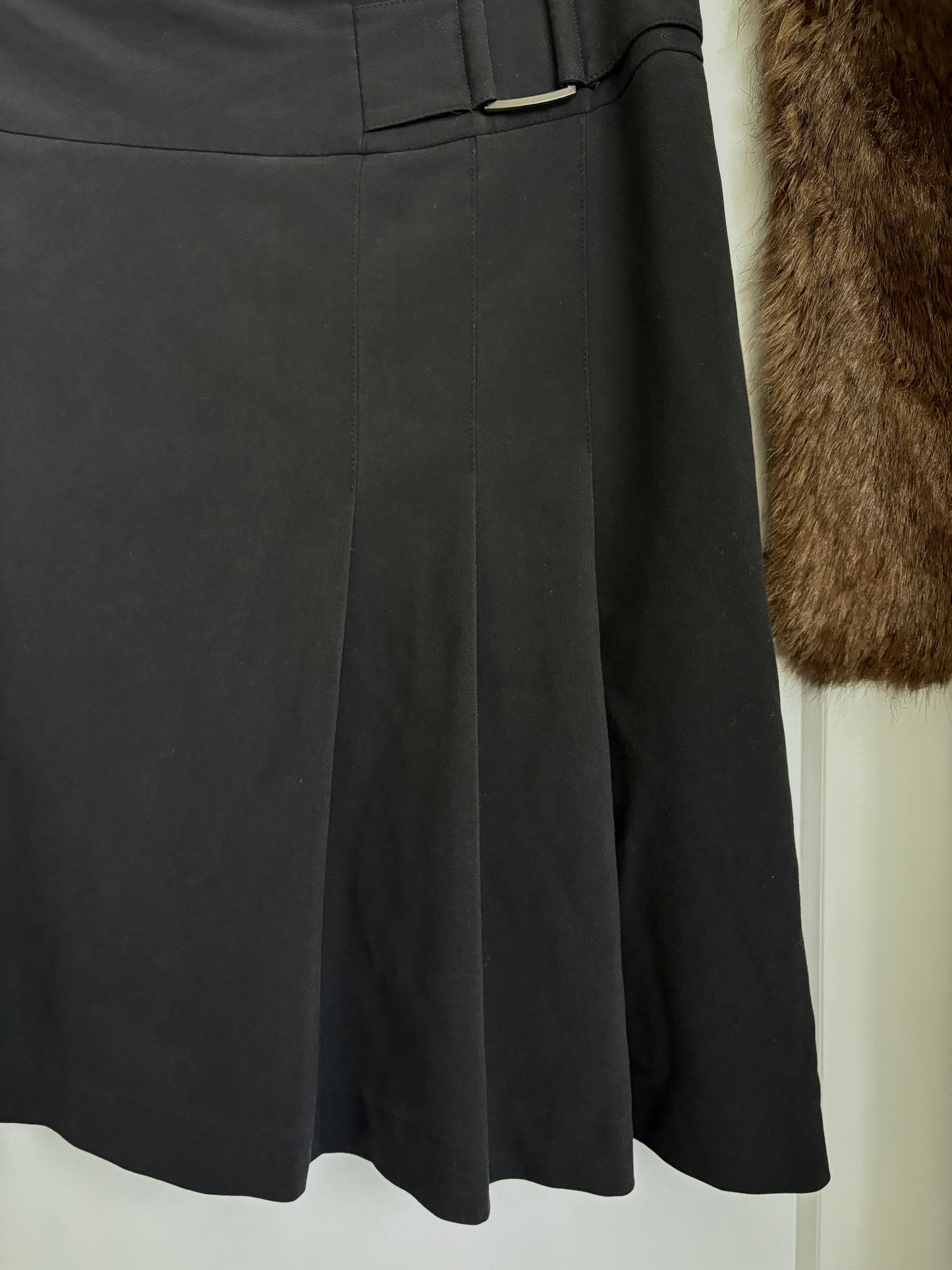 BLACK MINI SKIRT