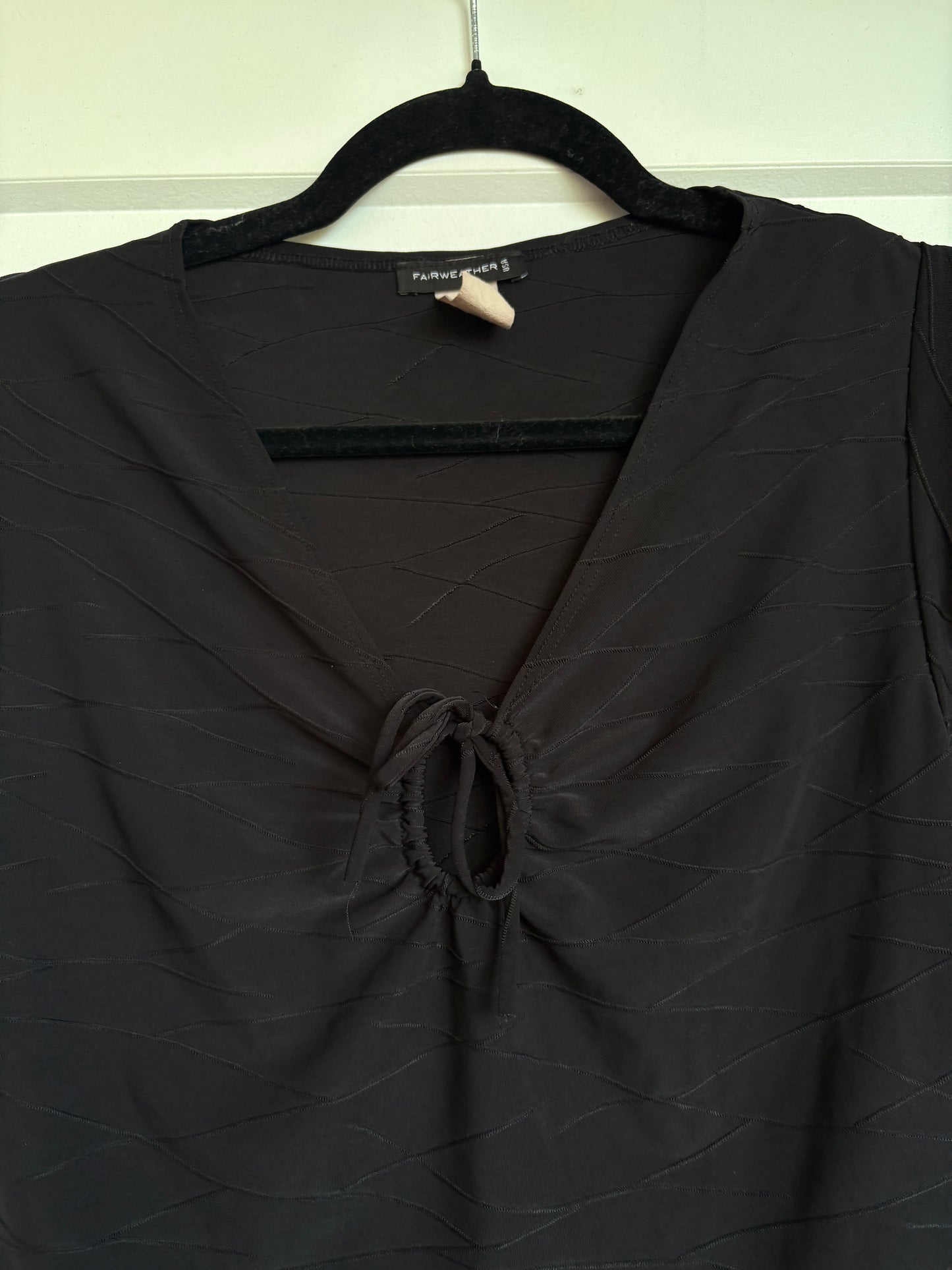 BLACK SUMMER TIE UP TOP