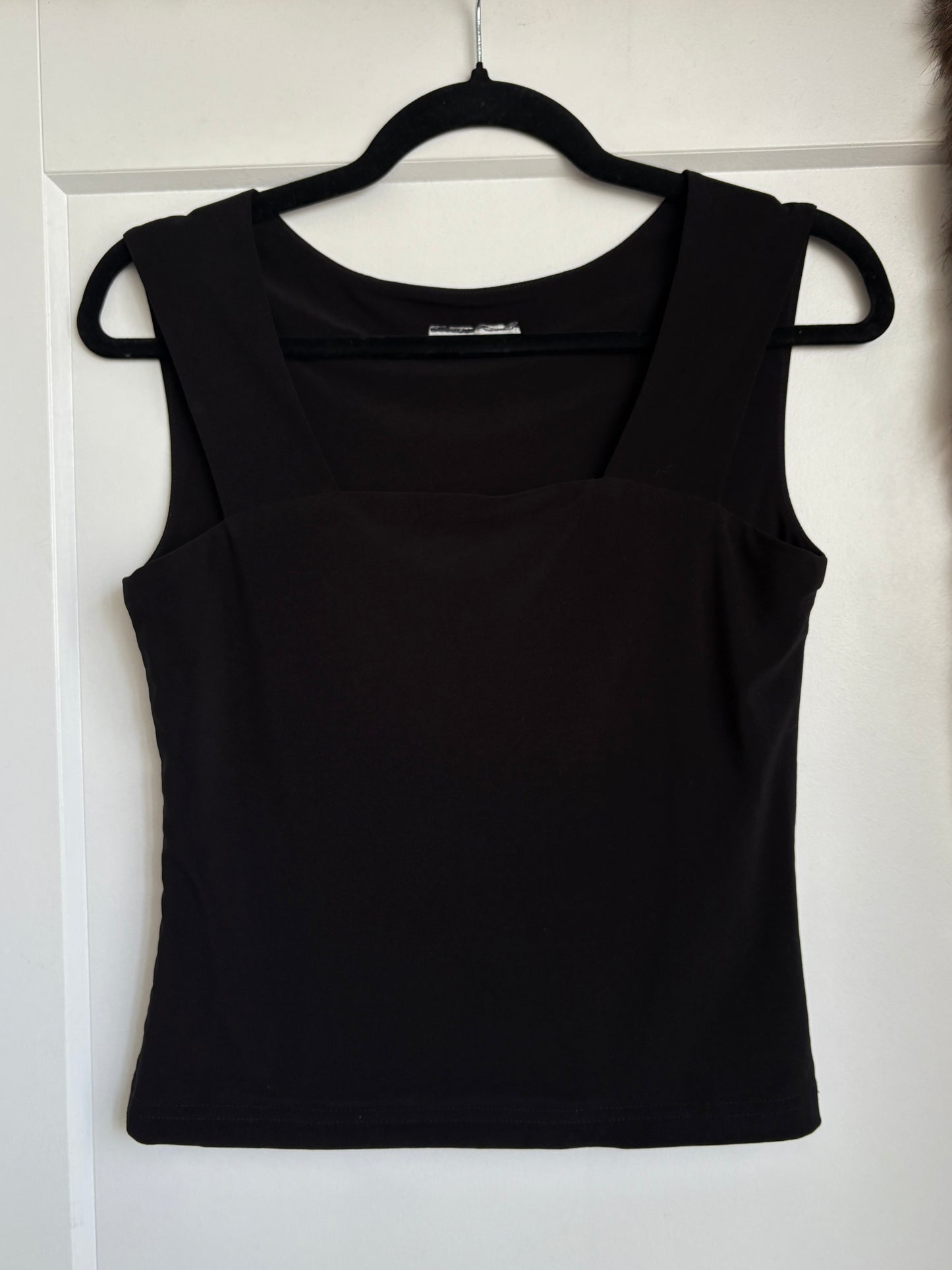 BLACK TANK