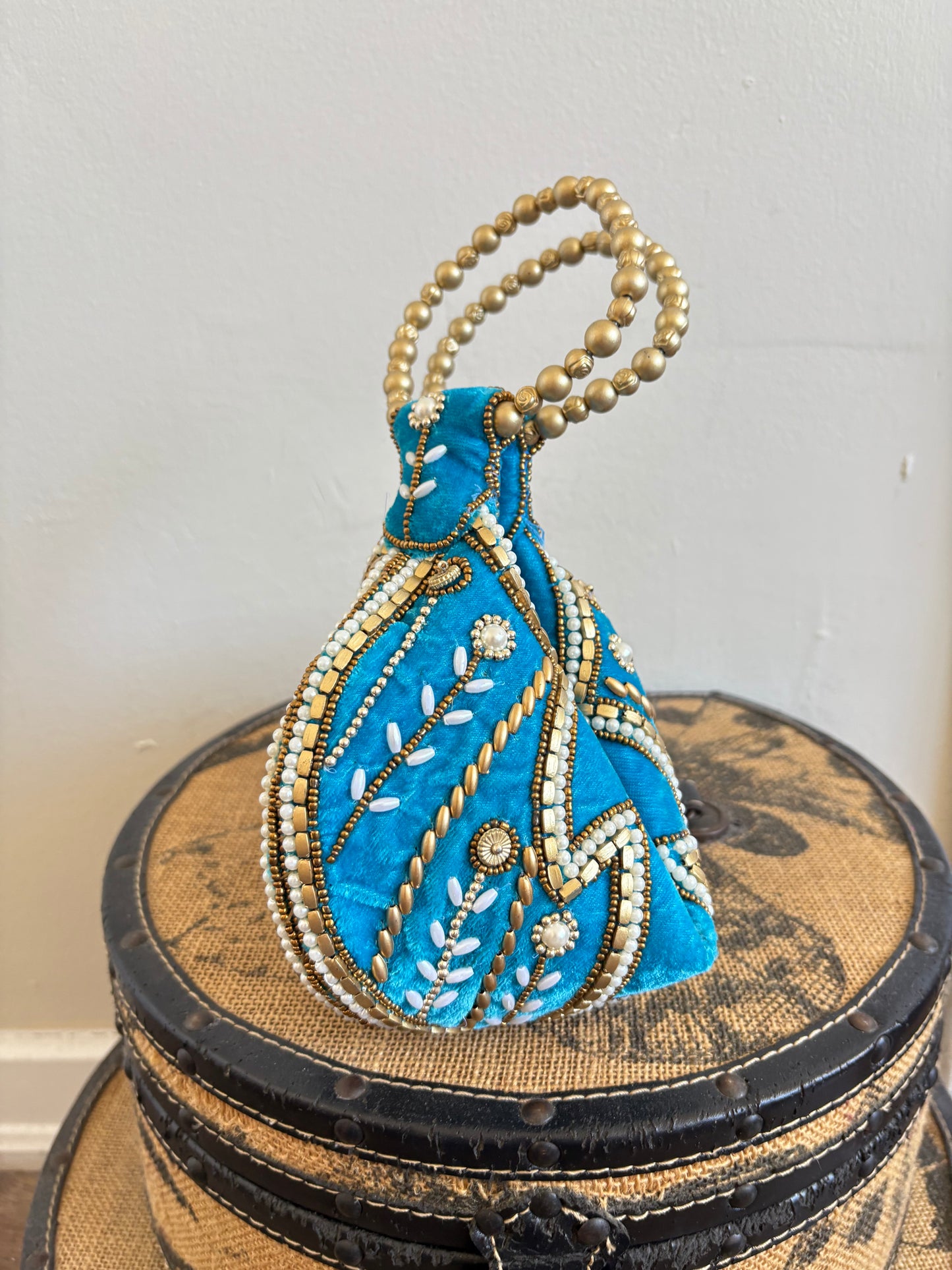 BLUE ZARI VELVET POTLI BAG