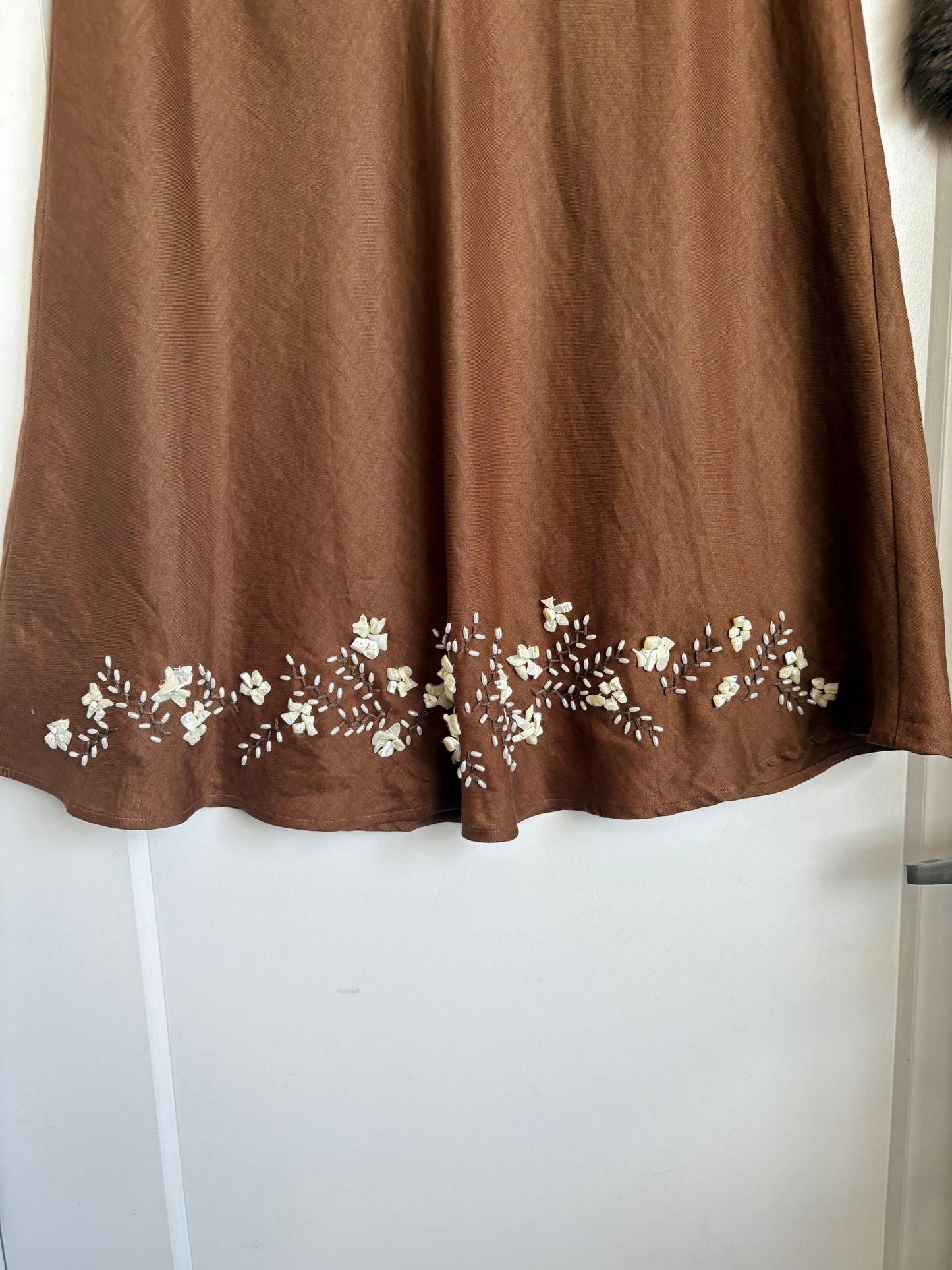 BROWN SUMMER SKIRT WITH PEARL EMBELLISHMENTS