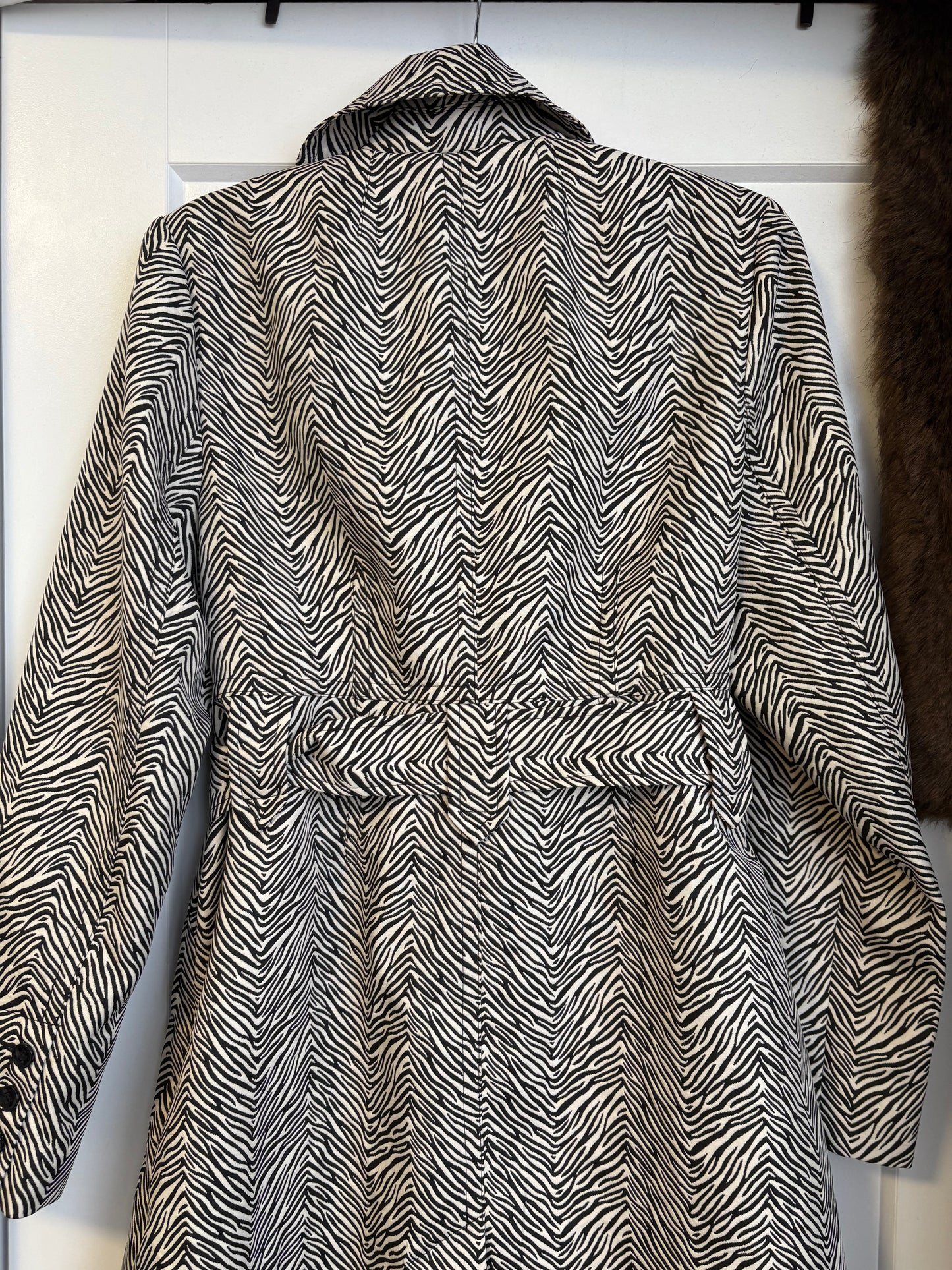 CABI 007 ZEBRA PRINT TRENCH COAT