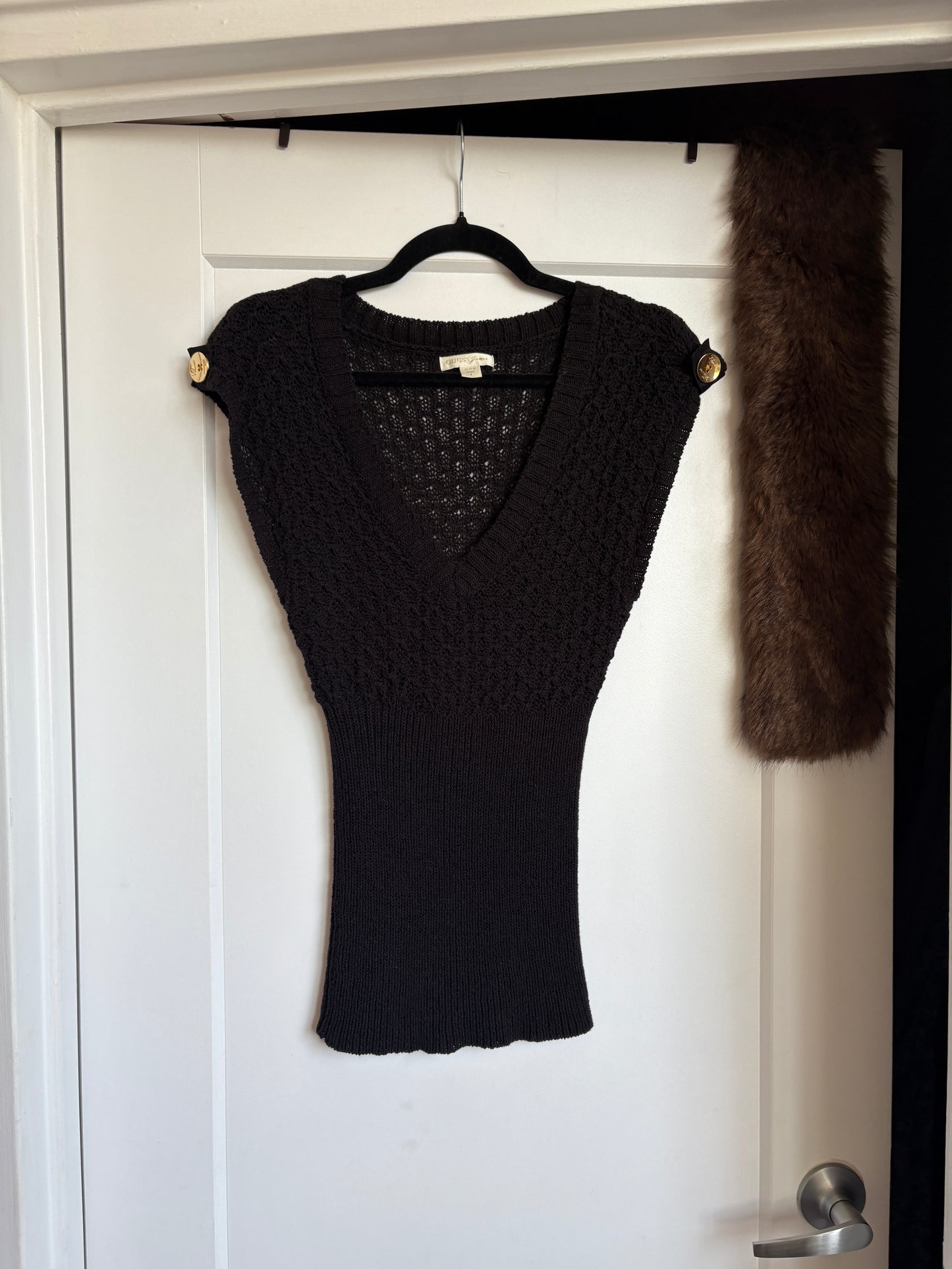 CROCHET GUESS TOP