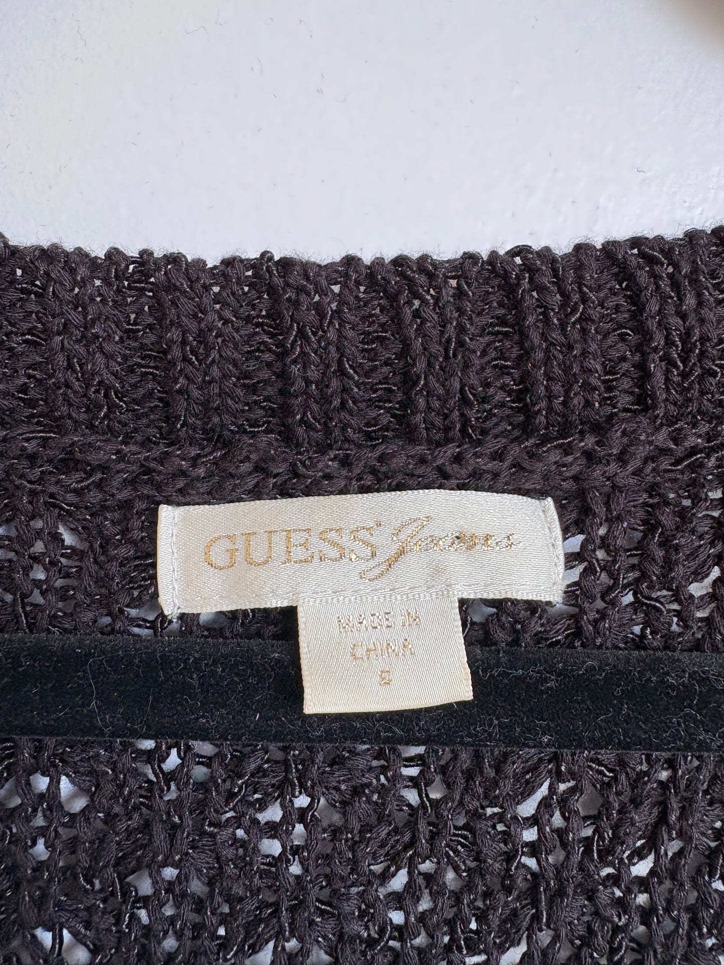 CROCHET GUESS TOP
