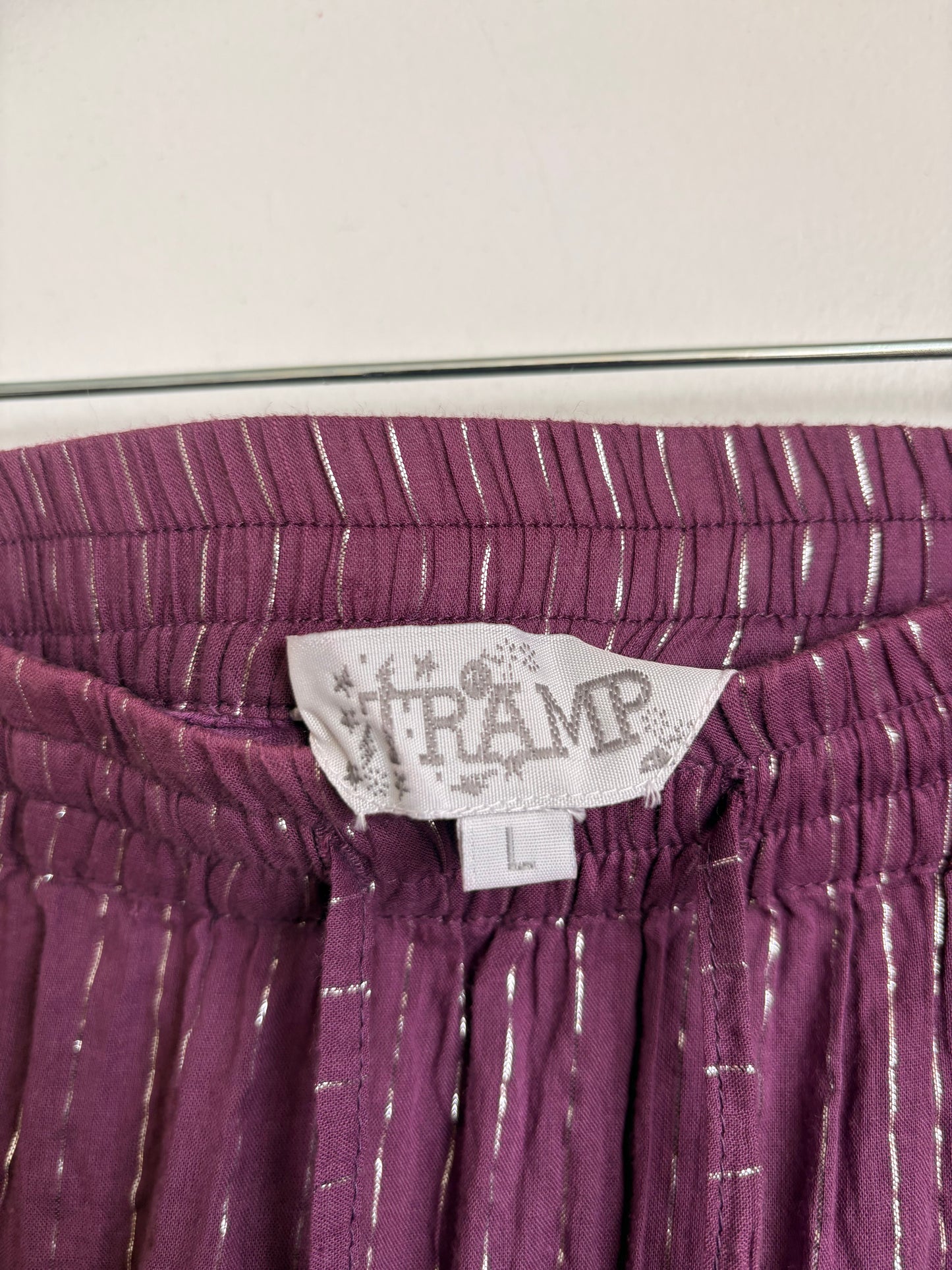 VINTAGE TRAMP PURPLE MAXI SKIRT - L