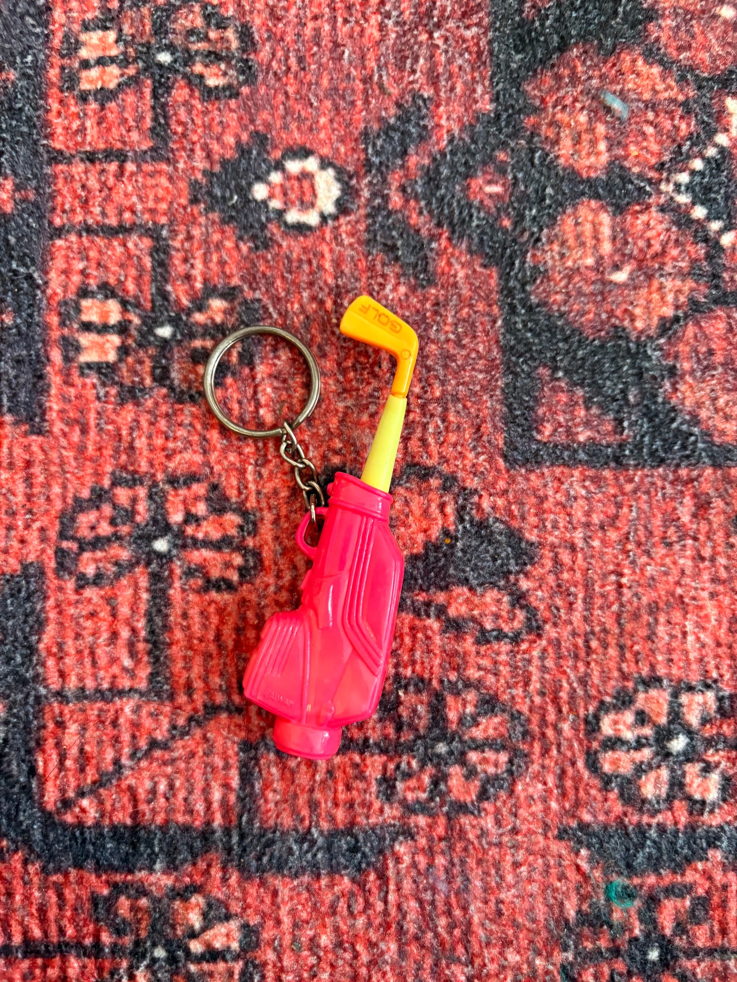 VINTAGE MINI GOLF KEYCHAIN