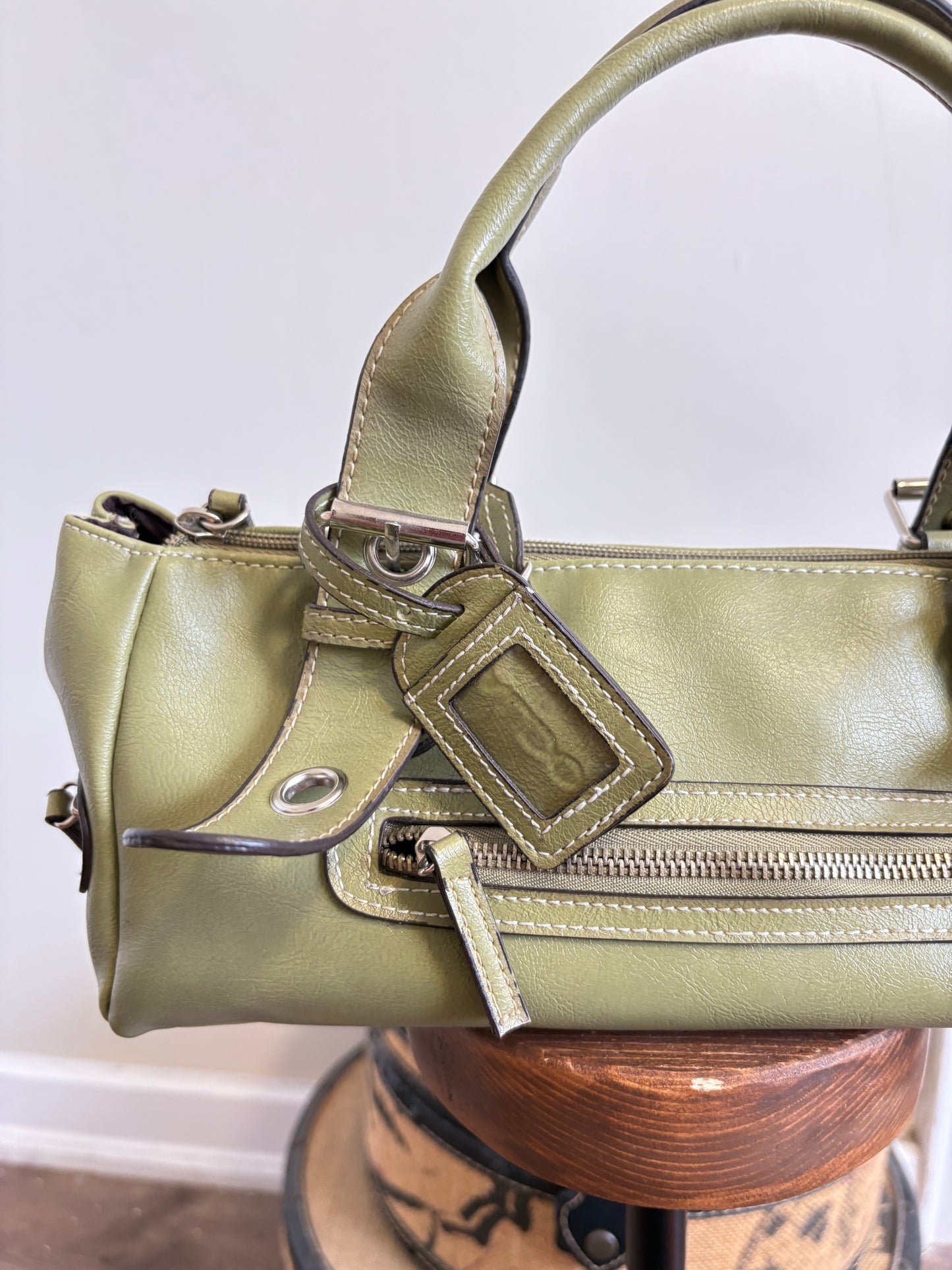 VINTAGE ALDO GREEN FAUX LEATHER HANDBAG
