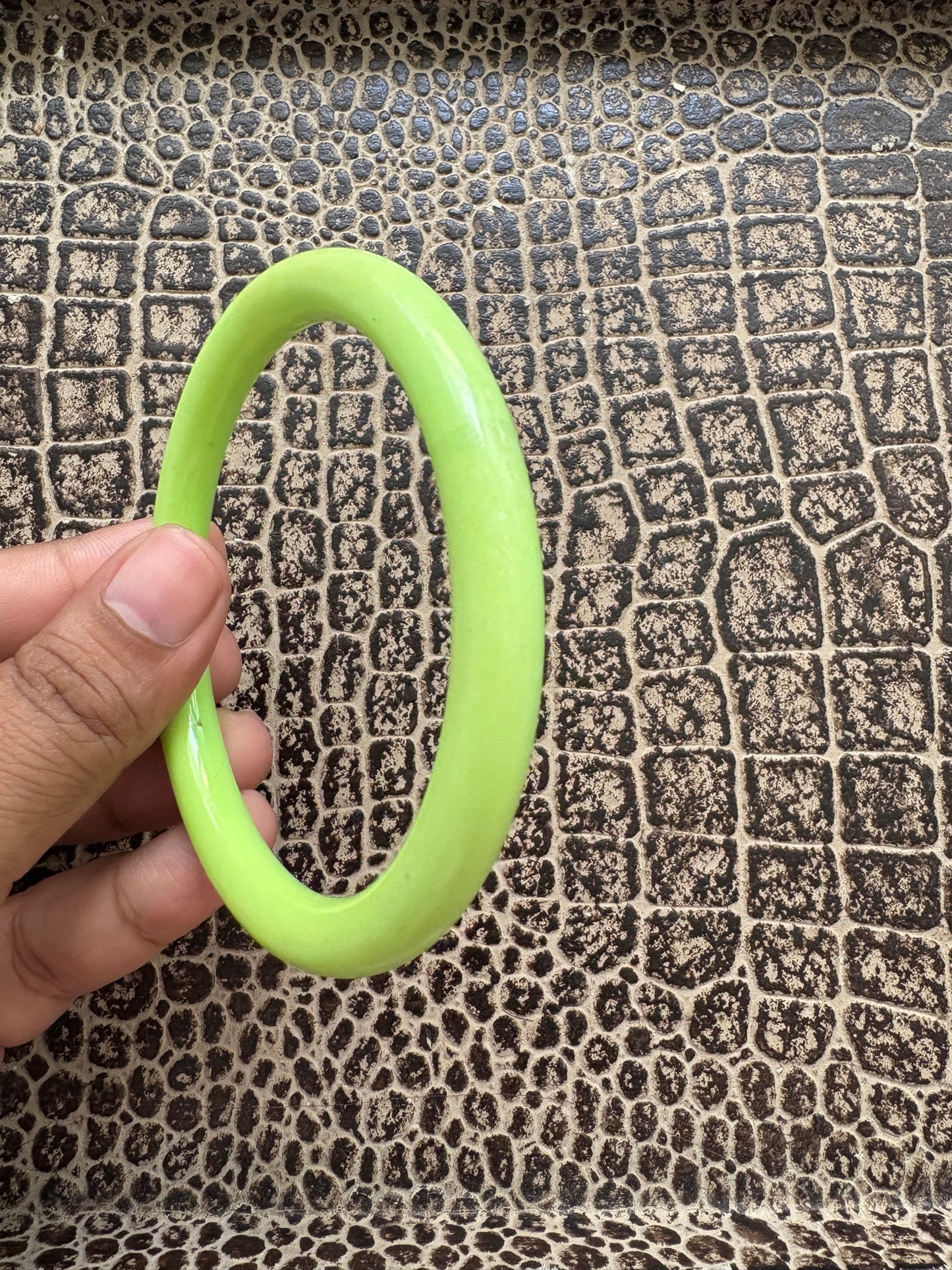 VINTAGE BANGLE