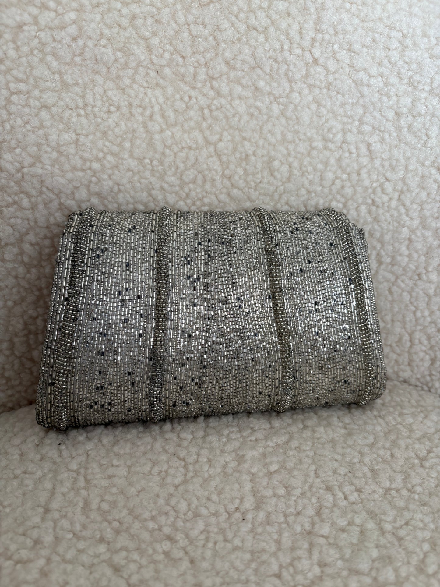 SILVER VINTAGE BEADED BAG