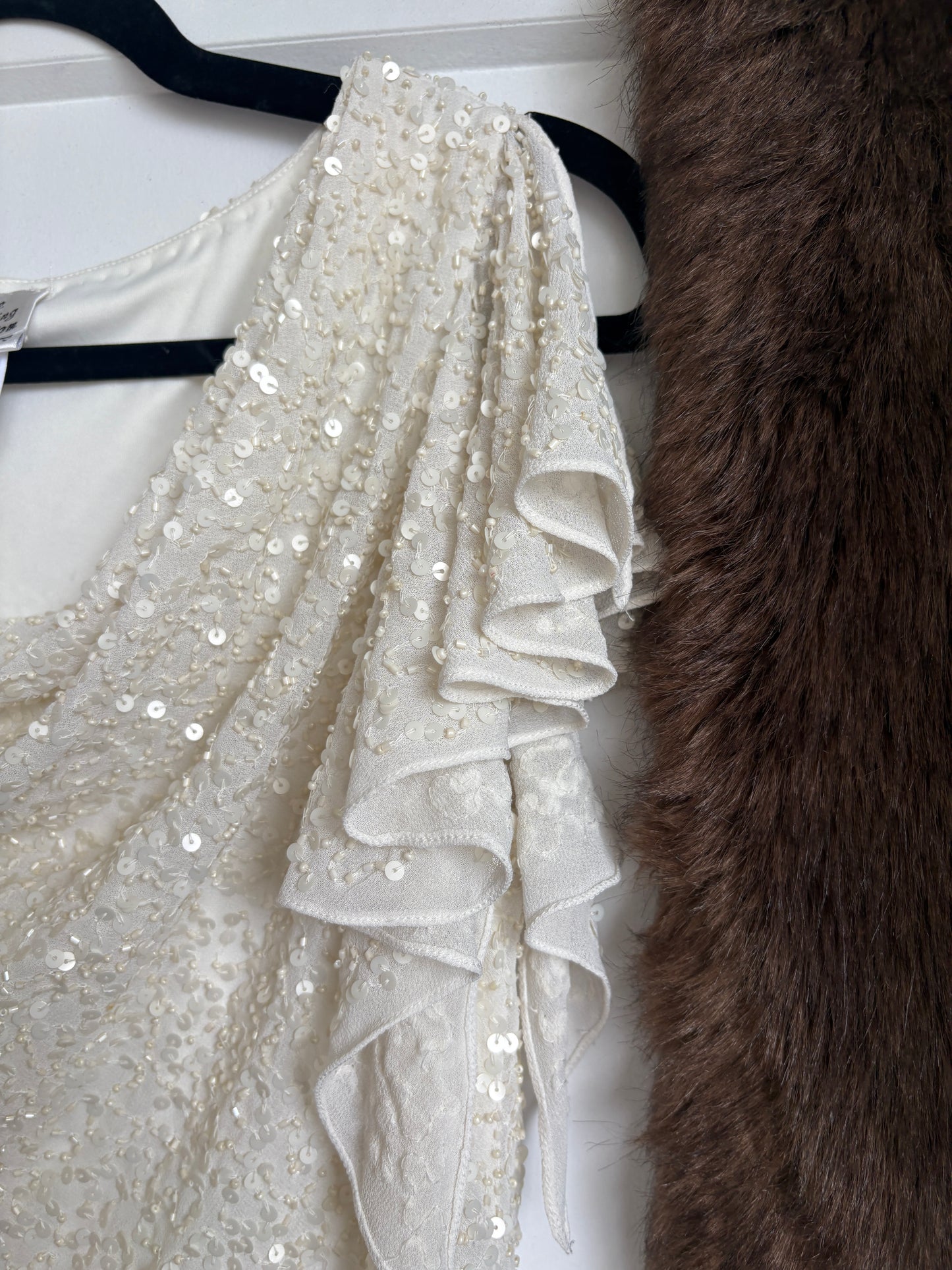 VINTAGE BEADED TOP - M
