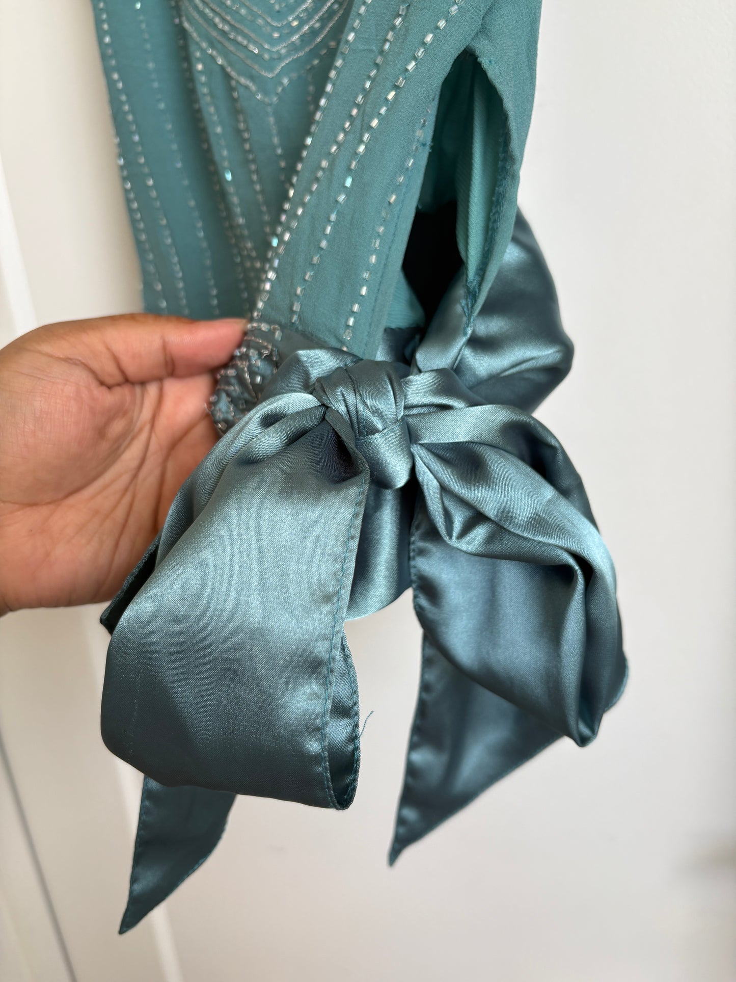 VINTAGE BEADED TOP WITH A BOW ON SIDE - S
