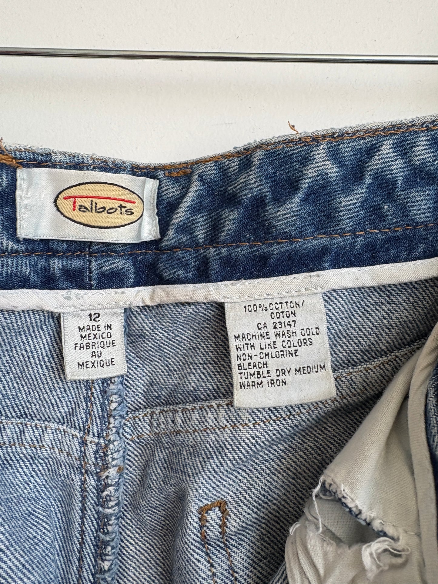 VINTAGE DENIM JEANS