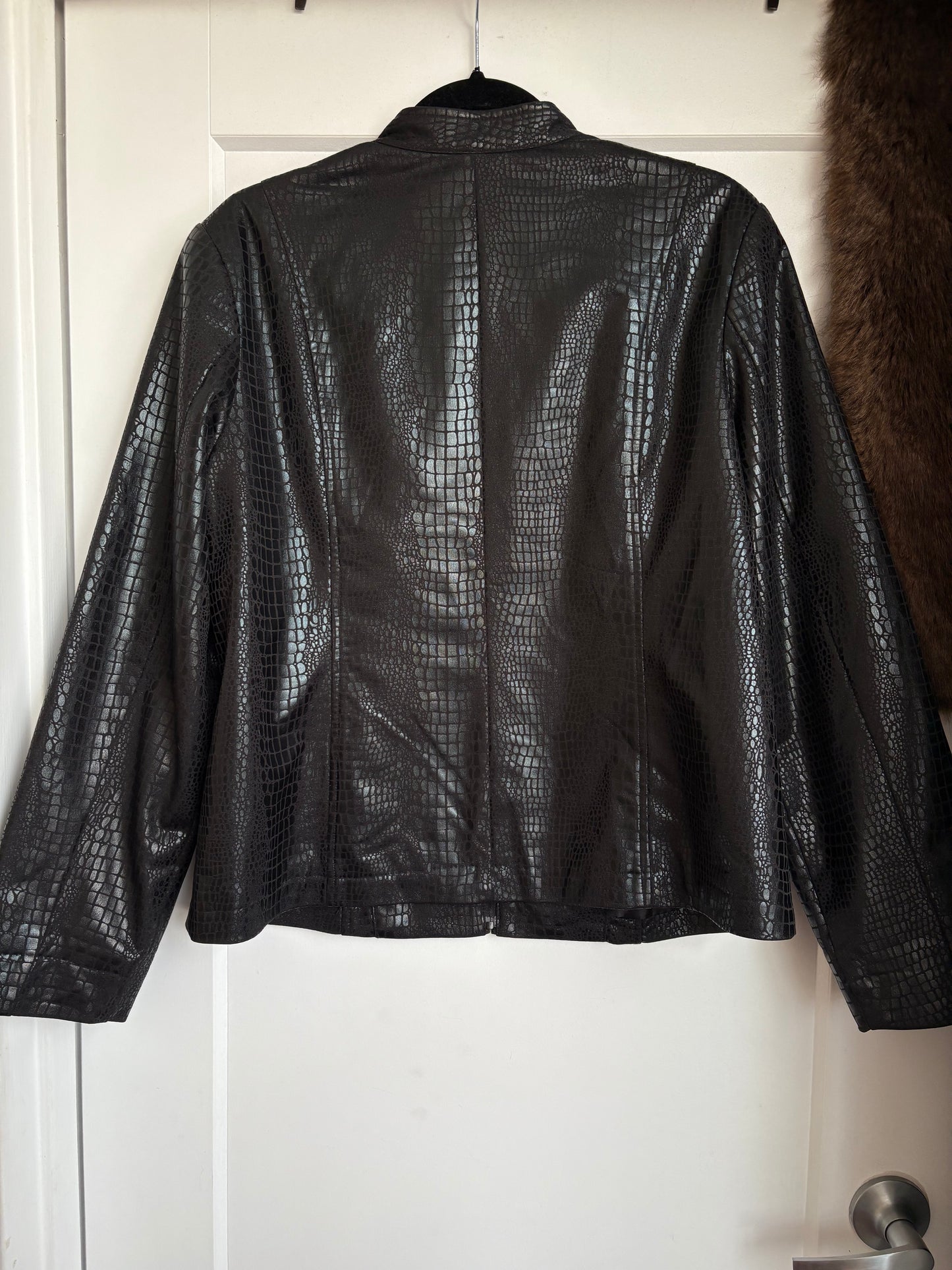 VINTAGE FAUX LEATHER JACKET