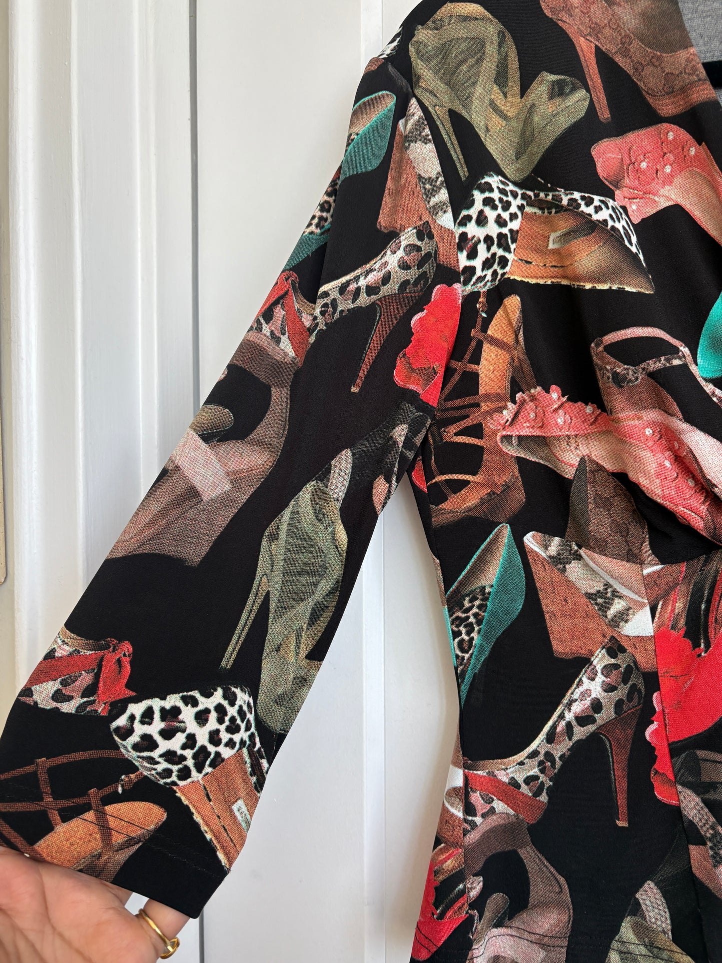 VINTAGE JOSEPH RIBKOFF DESIGNER HEEL TOP