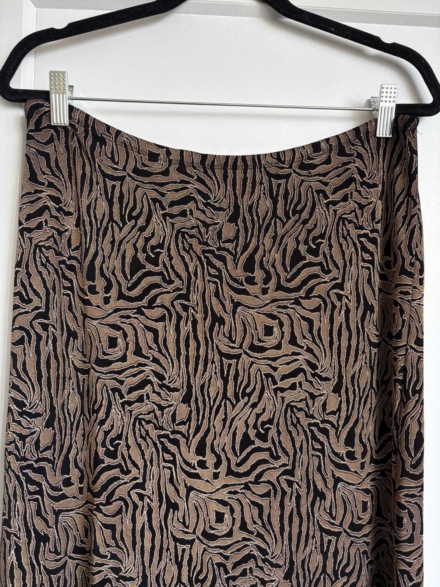 VINTAGE MIDI SKIRT