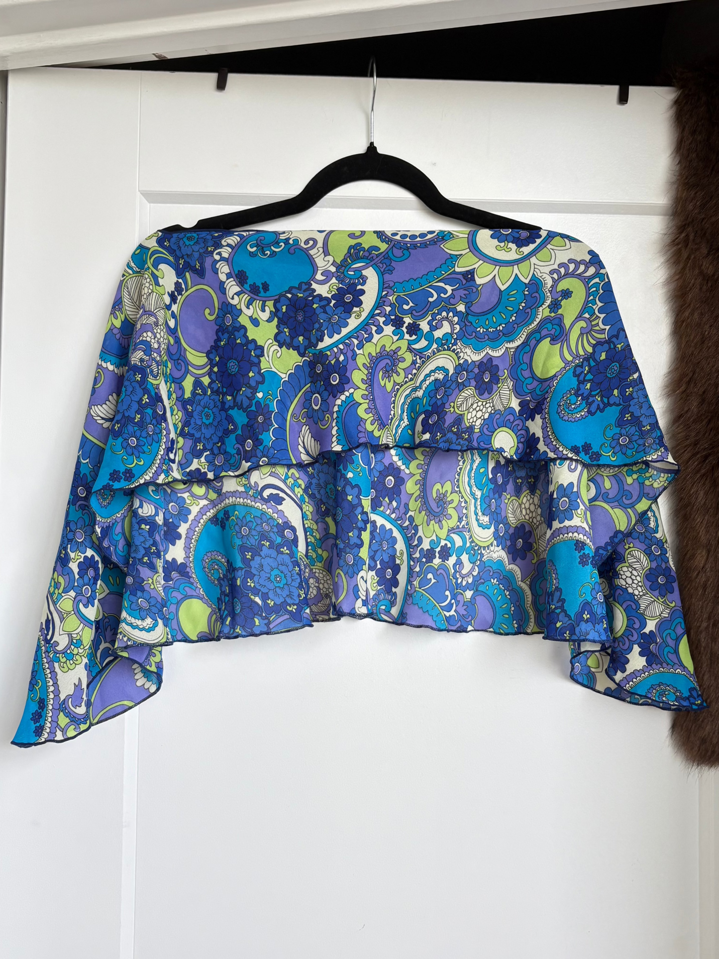 VINTAGE PAISLEY CAPE/PONCHO
