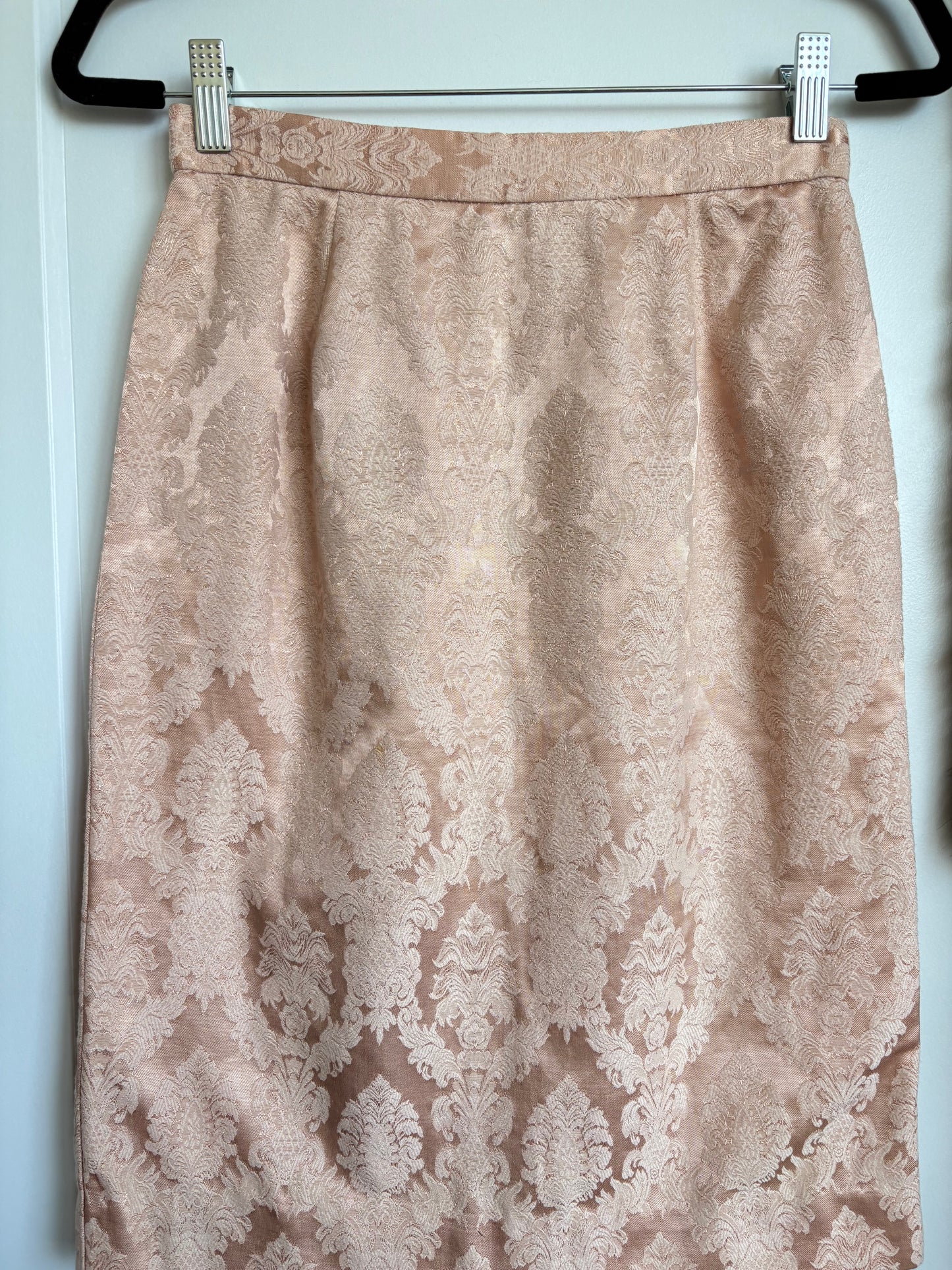 VINTAGE PINK SILK PENCIL SKIRT