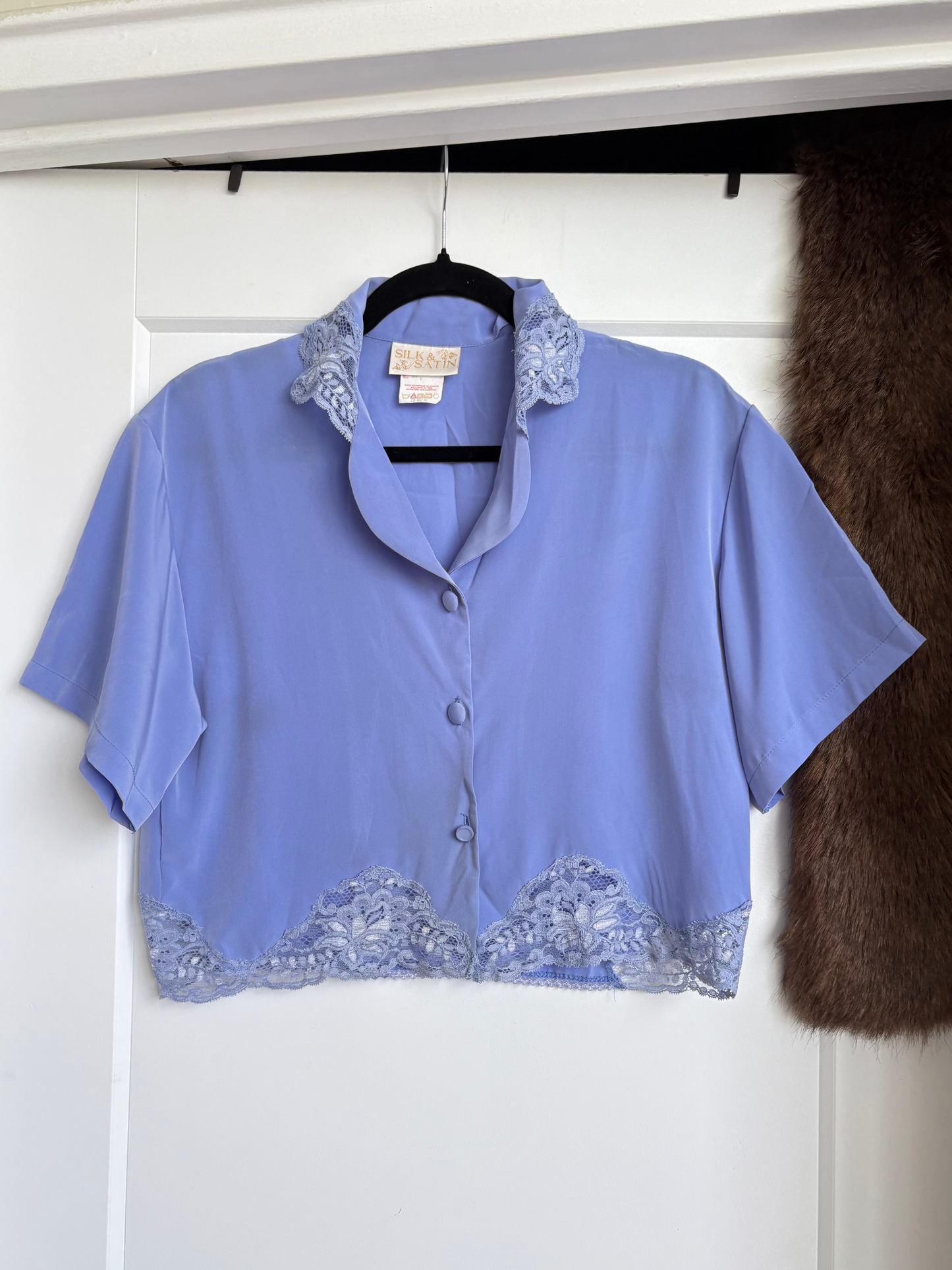 VINTAGE SILK & SATIN BED JACKET