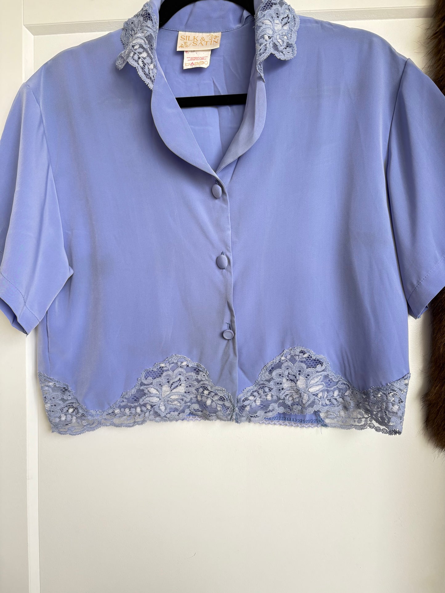 VINTAGE SILK & SATIN BED JACKET