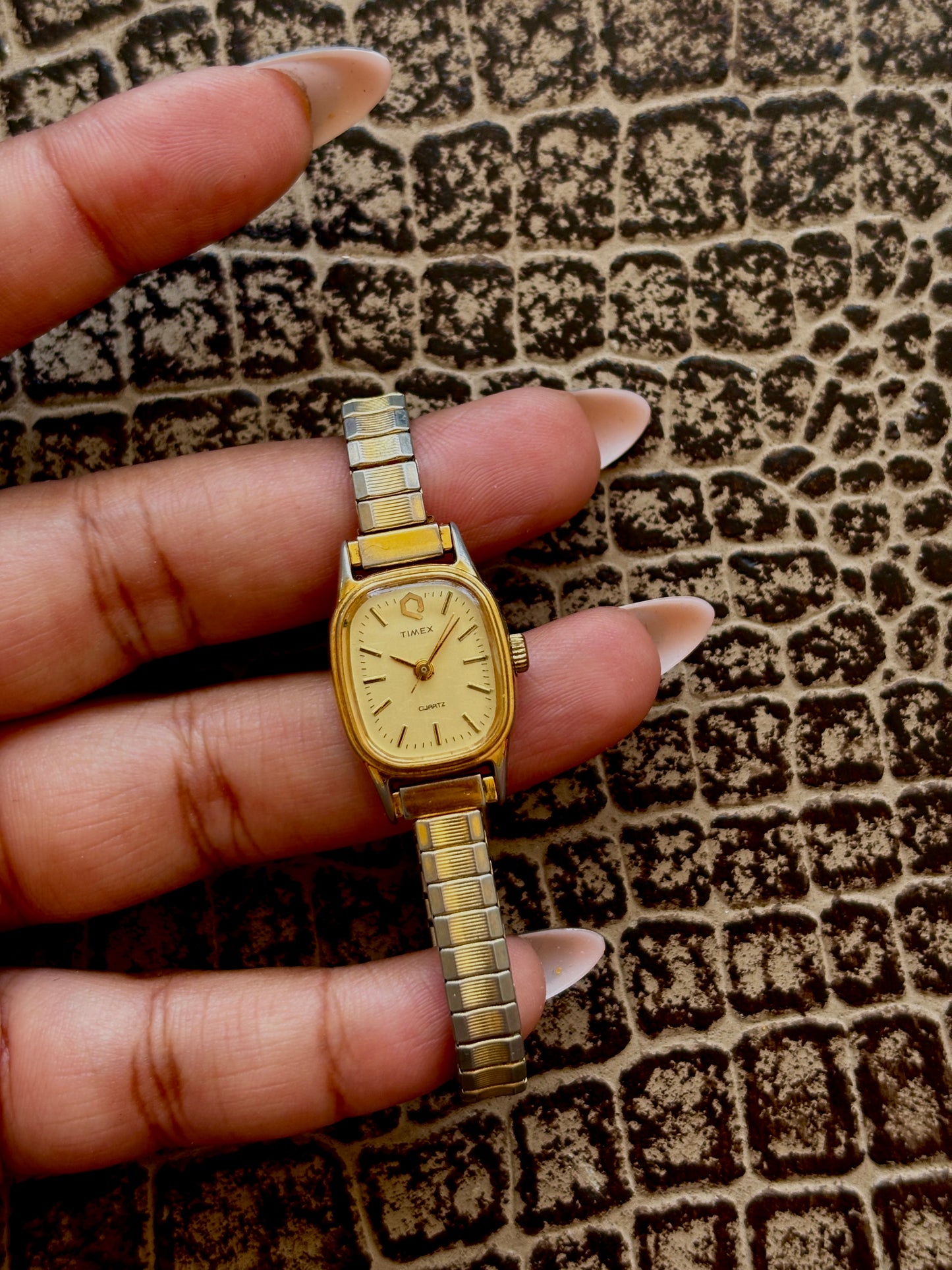 VINTAGE TIMEX WATCH