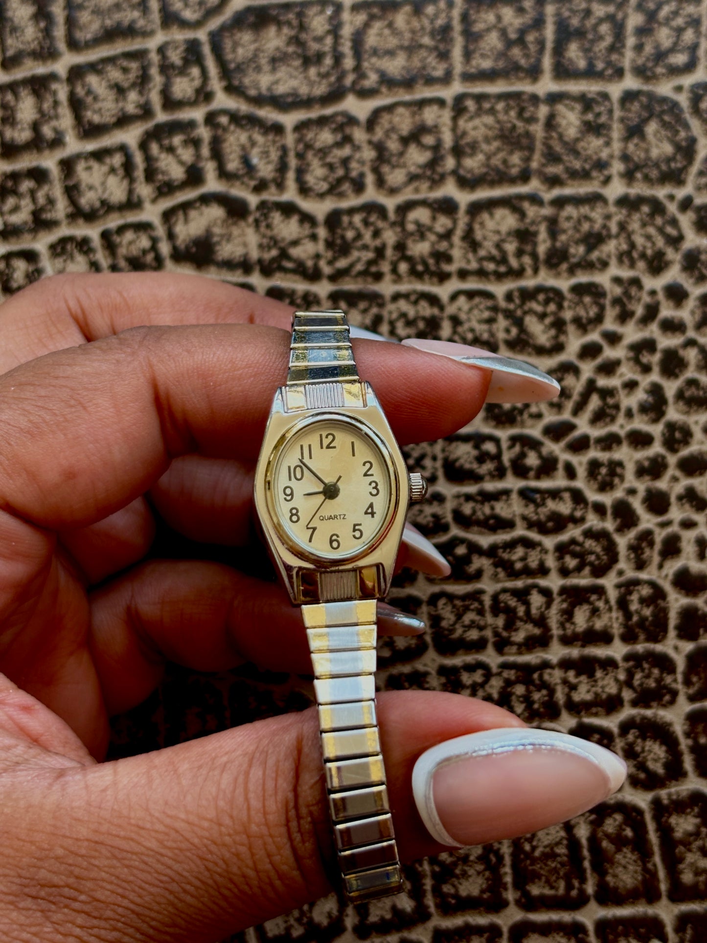 VINTAGE WATCH