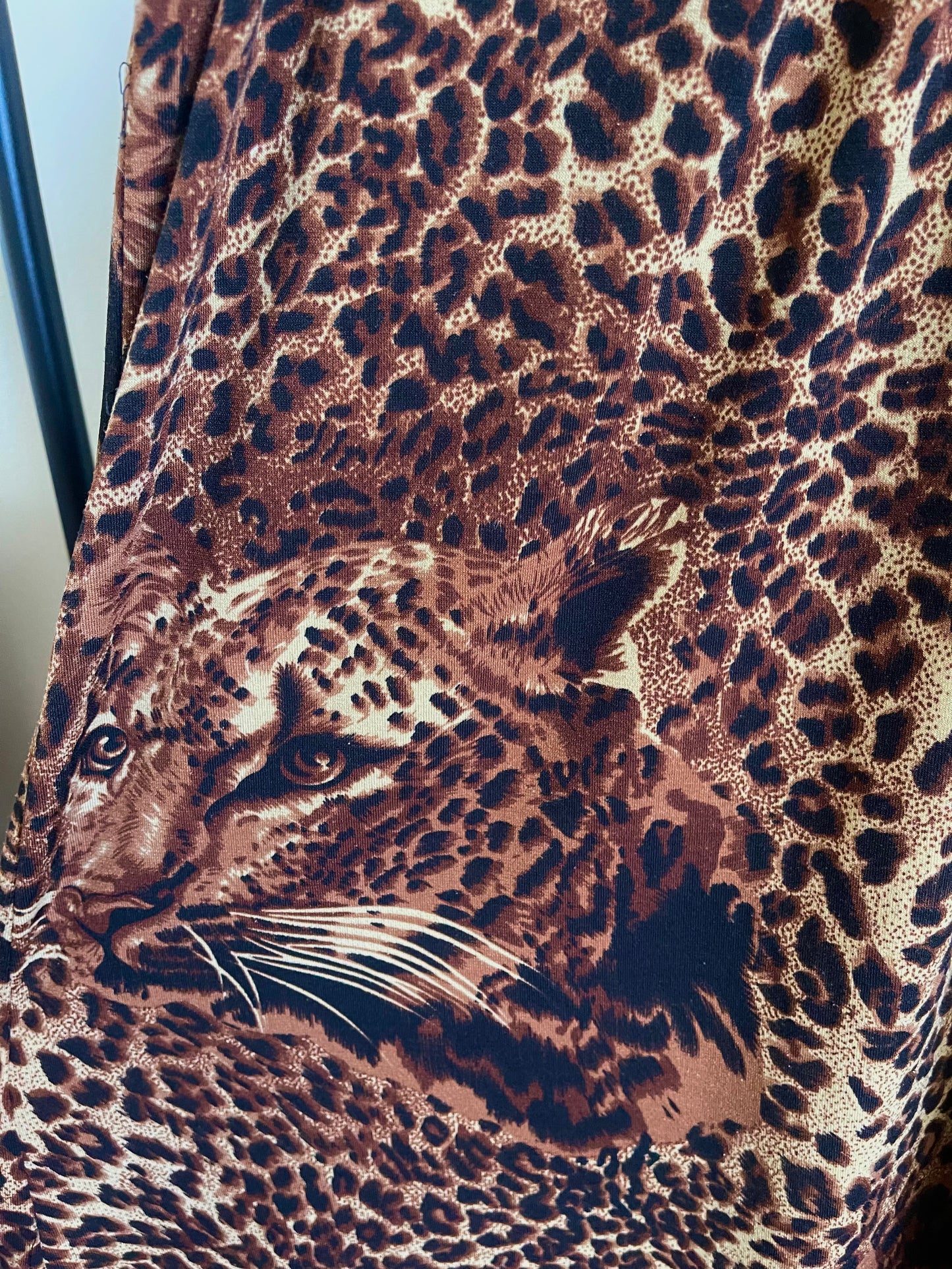 VINTAGE RED CORAL LEOPARD PRINT SLEEVELESS TOP