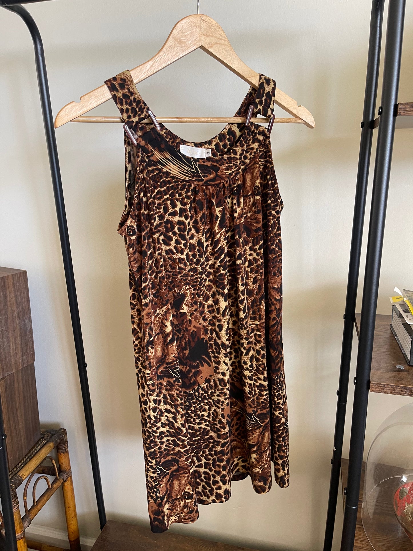 VINTAGE RED CORAL LEOPARD PRINT SLEEVELESS TOP
