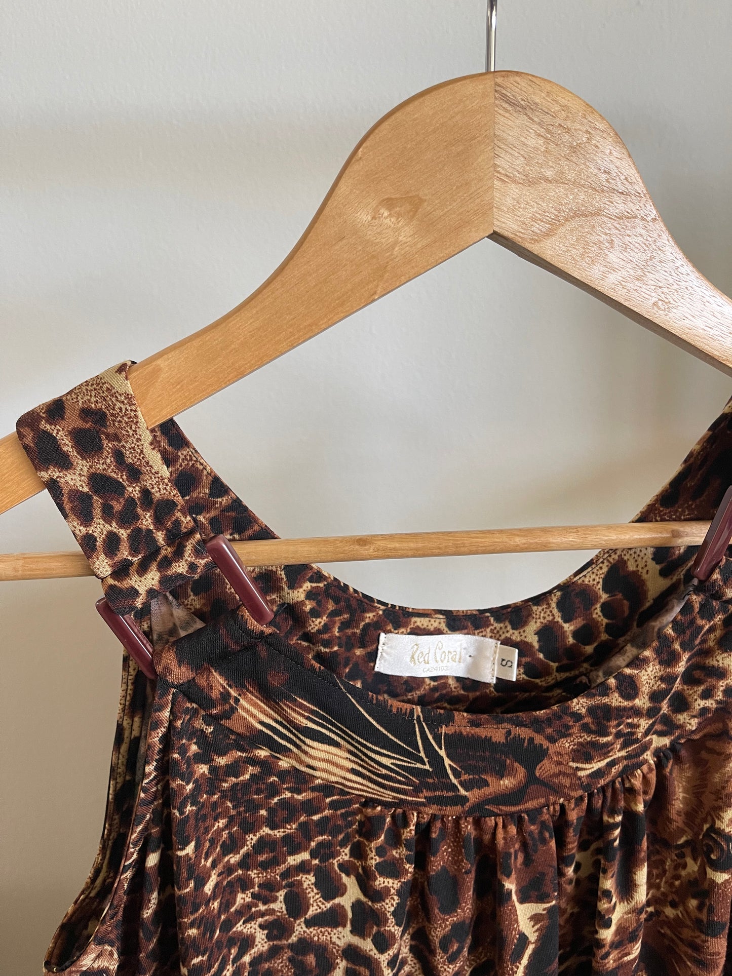 VINTAGE RED CORAL LEOPARD PRINT SLEEVELESS TOP