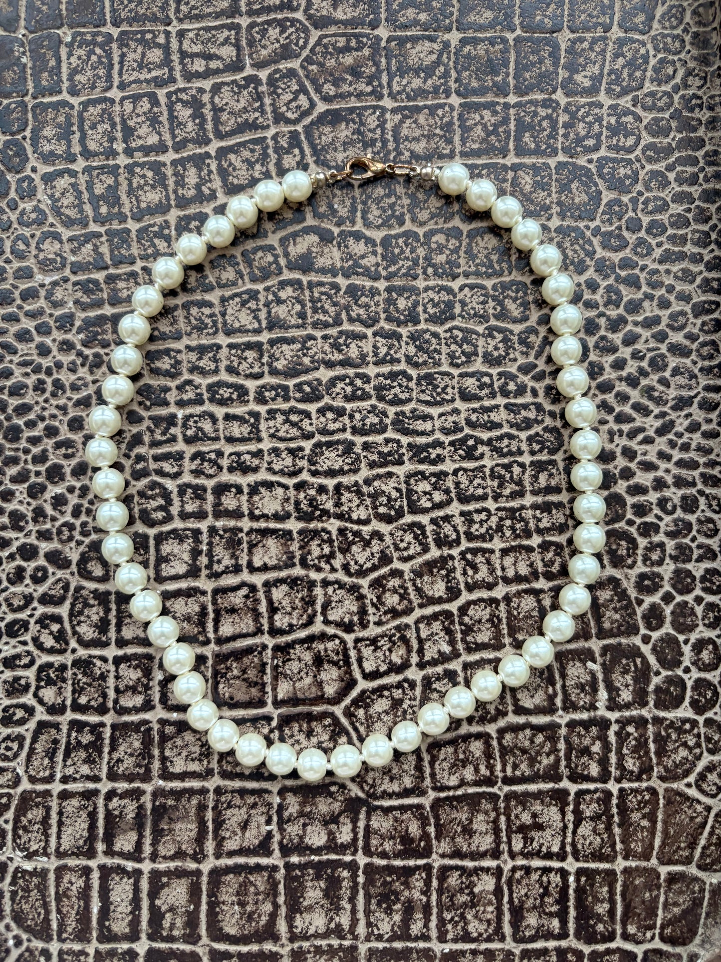 VINTAGE FRESHWATER PEARL