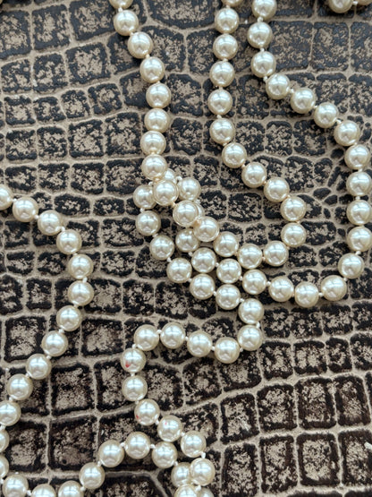 VINTAGE FRESHWATER PEARL NECKLACE