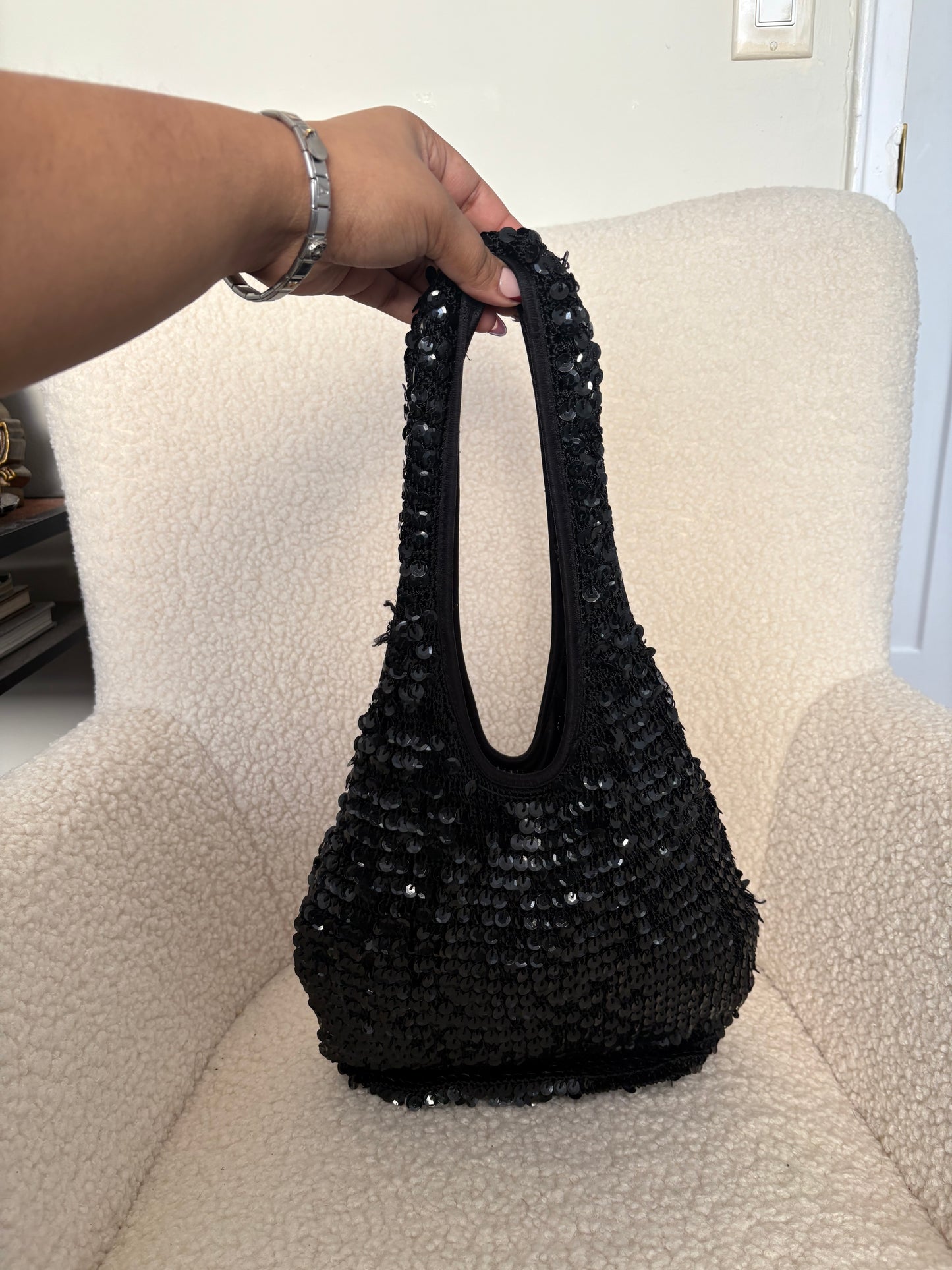 VINTAGE ALDO SEQUIN BOHO
SHOULDER