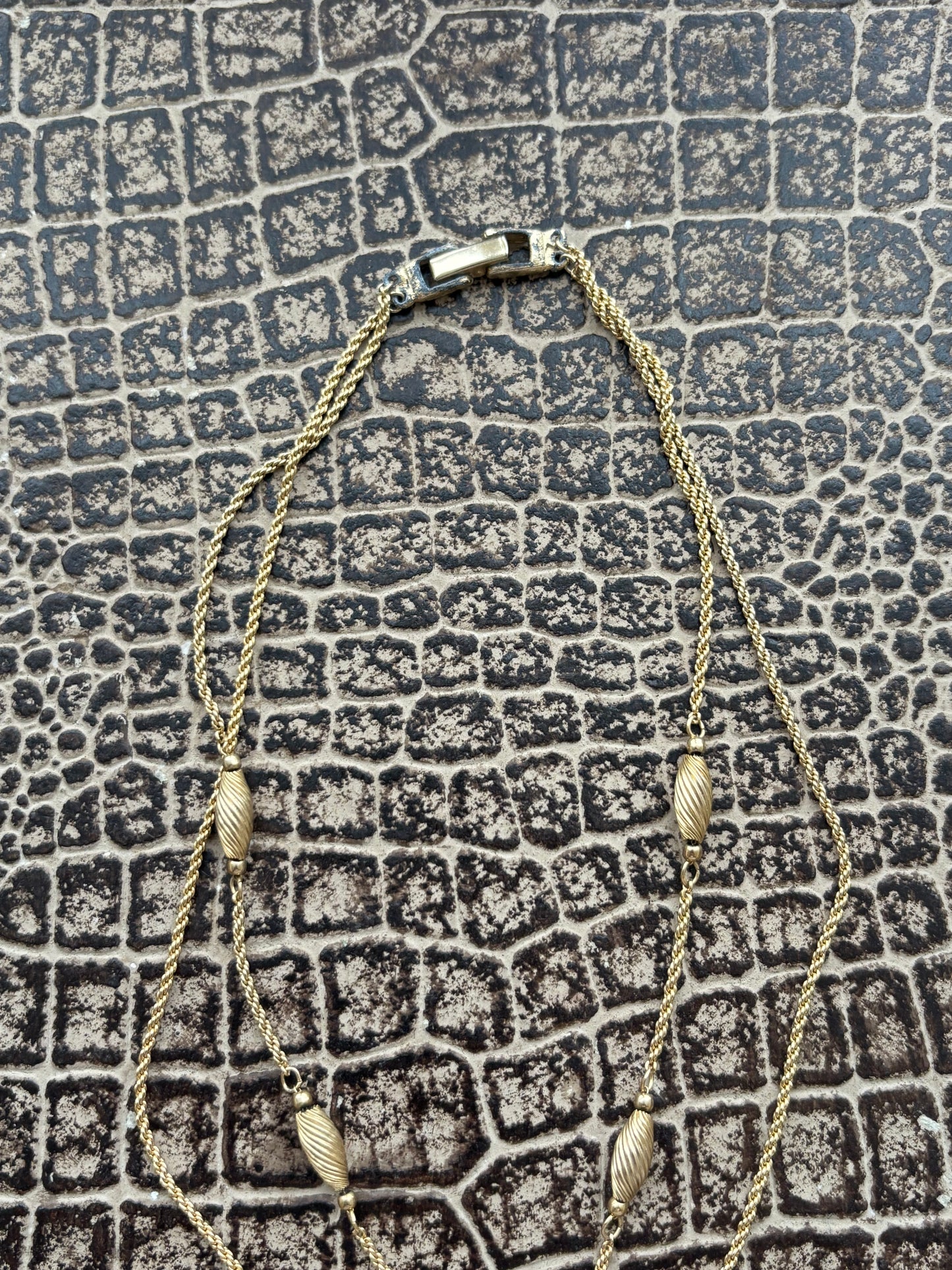 VINTAGE GOLD LAYERED NECKLACE