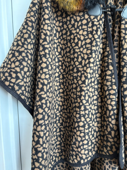 ANIMAL PRINT FAUX FUR PONCHO