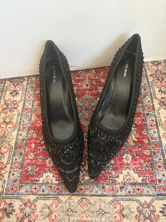 BLACK BEADED KITTEN HEELS - 10