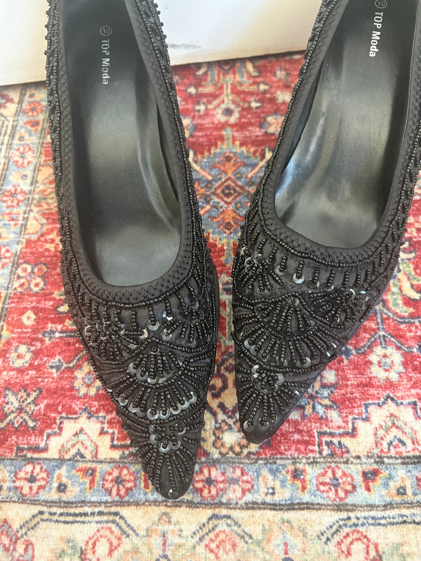 BLACK BEADED KITTEN HEELS - 10