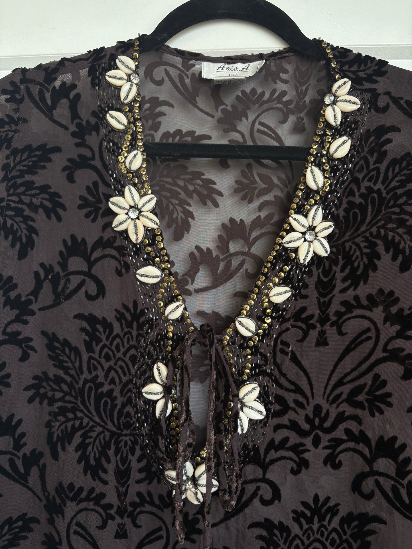 BLACK SEASHELL TUNIC - L