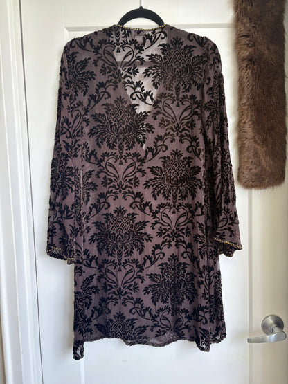 BLACK SEASHELL TUNIC - L
