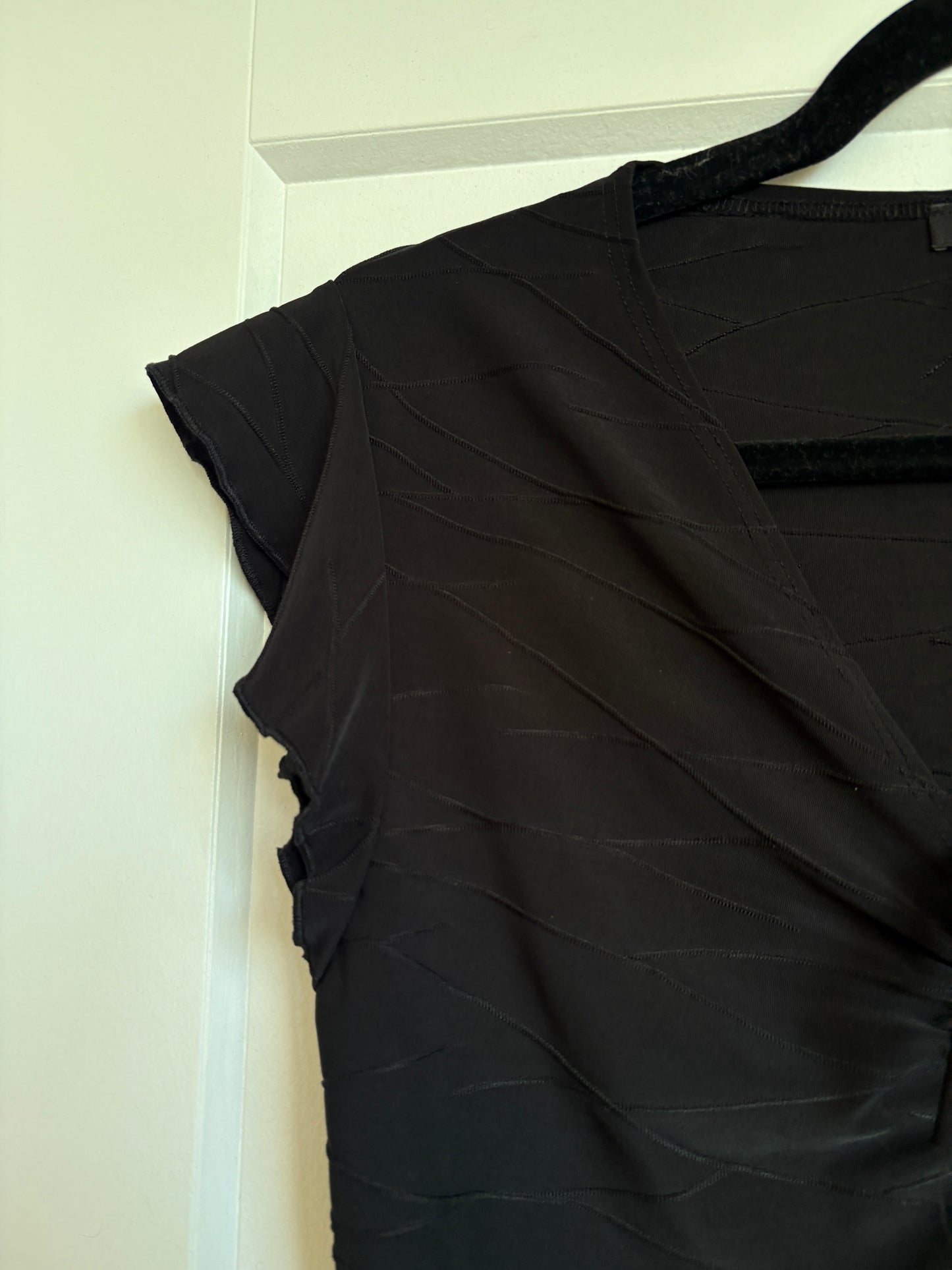 BLACK SUMMER TIE UP TOP