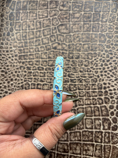 BLUE FLORAL BANGLE