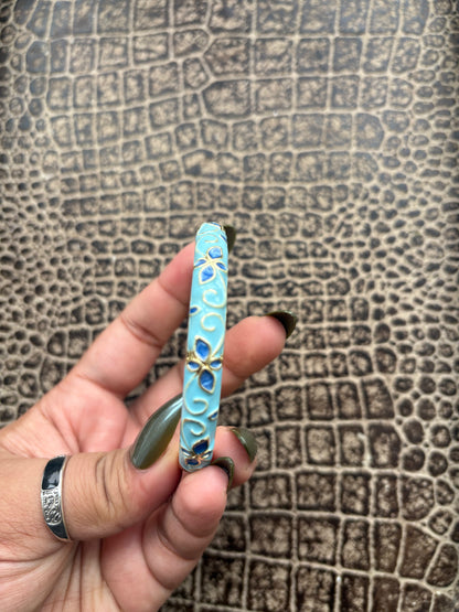 BLUE FLORAL BANGLE