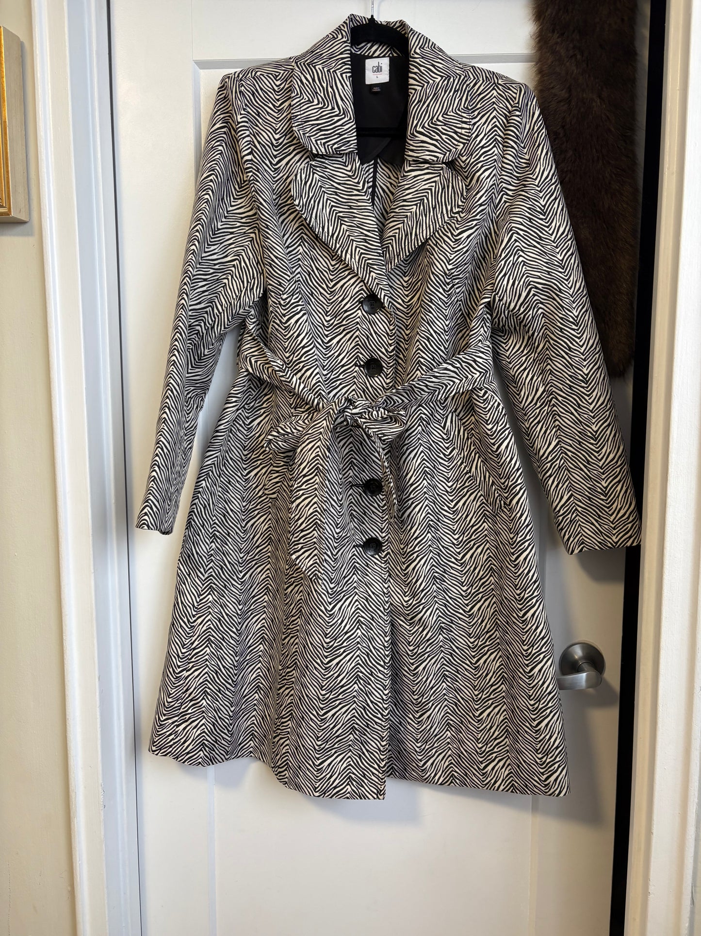 CABI 007 ZEBRA PRINT TRENCH COAT