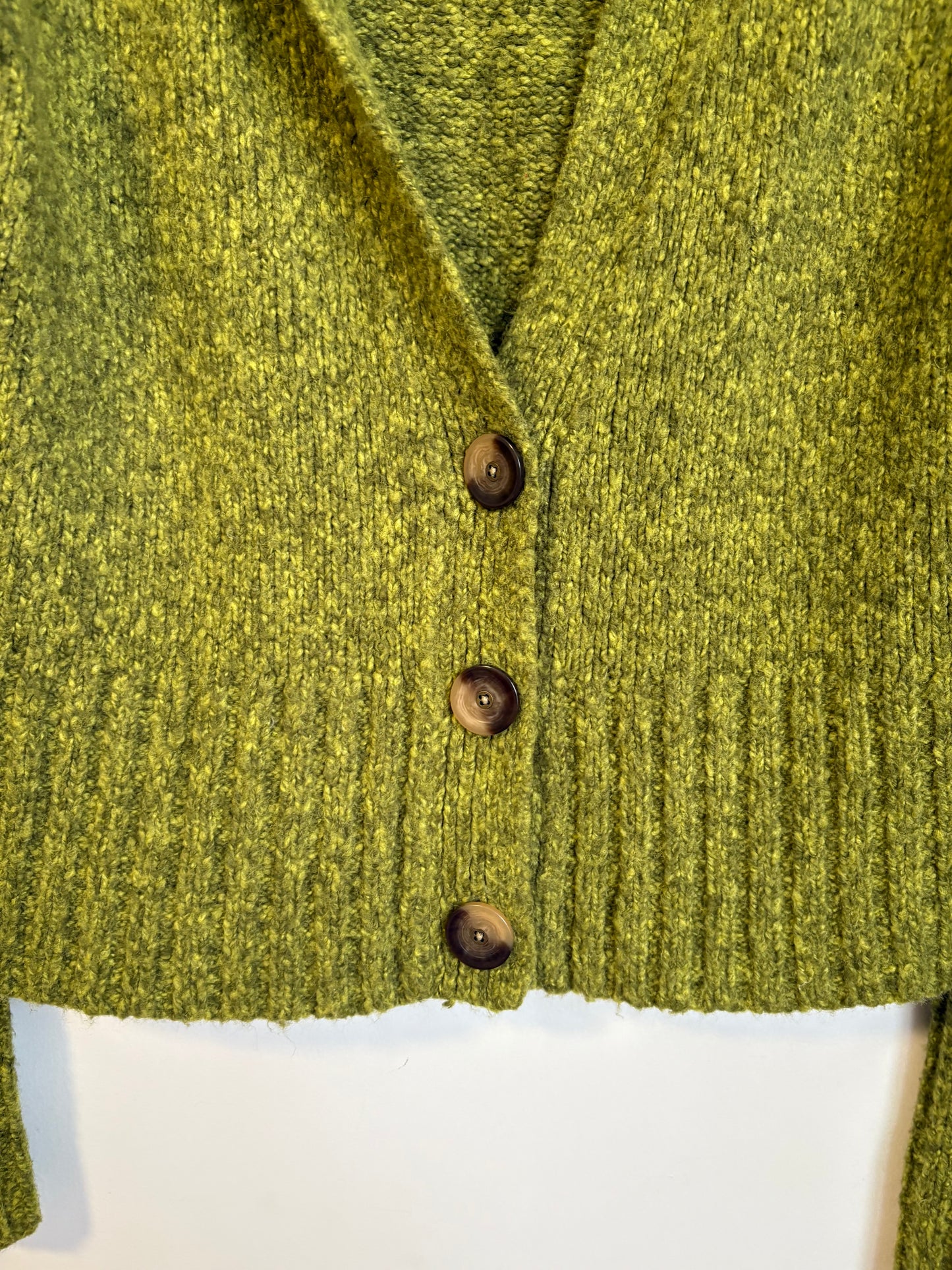 CHARTREUSE JONES NEW YORK SWEATER