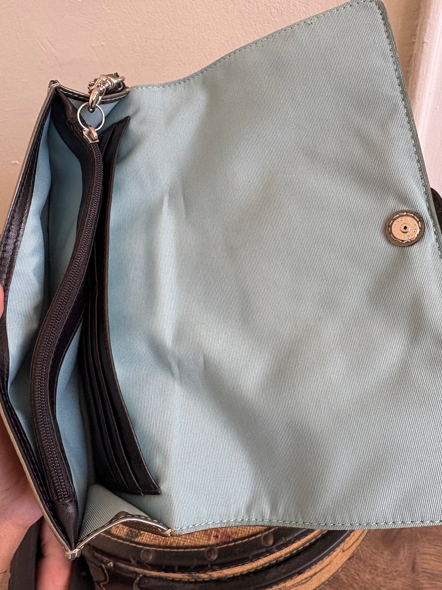 COACH BLEEKER PATENT LEATHER WRISTLET