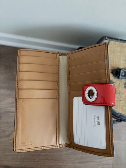 COACH PARK SIGNATURE BIFOLD TURN LOCK WALLET