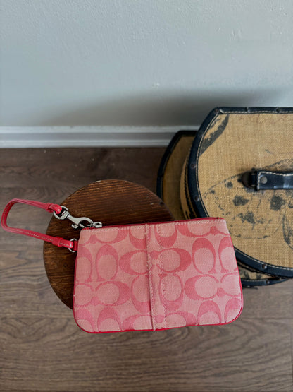 COACH SIGNATURE PINK WRISTLET