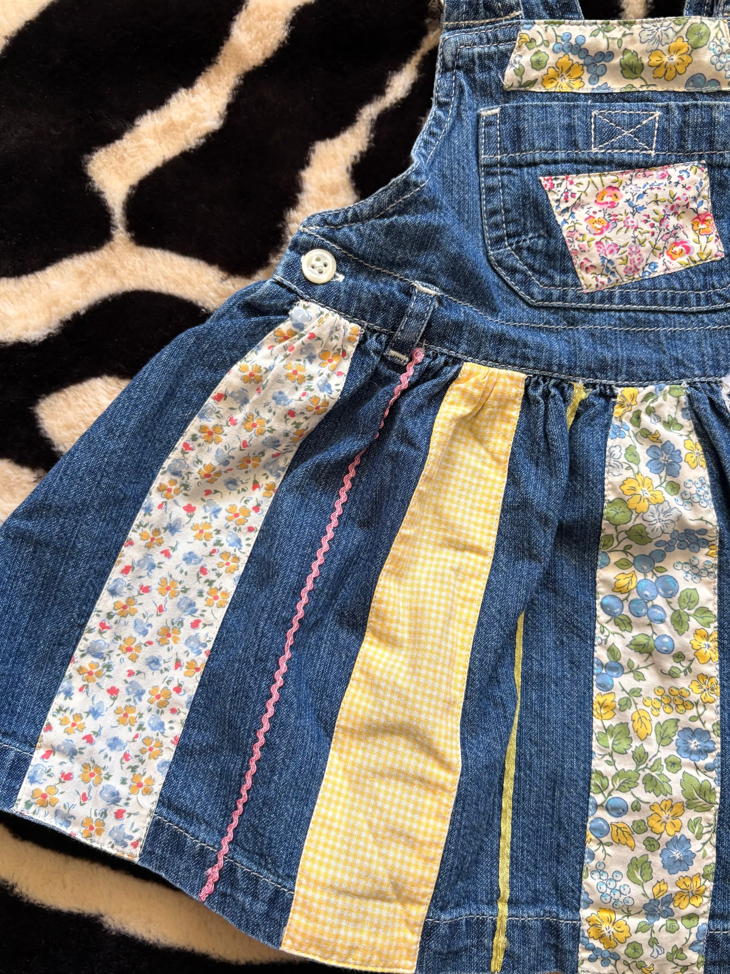 DENIM BABY GAP OVERALL PATCHWORK DRESS - 6-12M