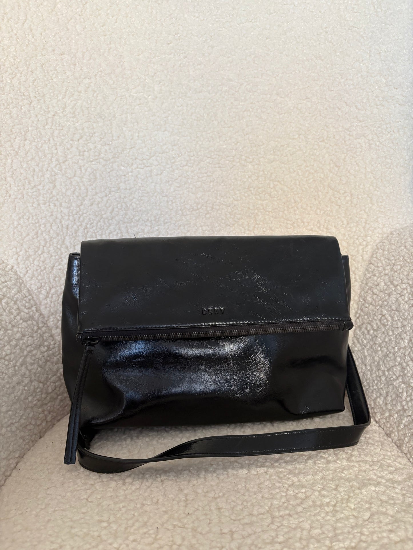 DKNY JAYESON MEDIUM FLAP CROSBODY BAG