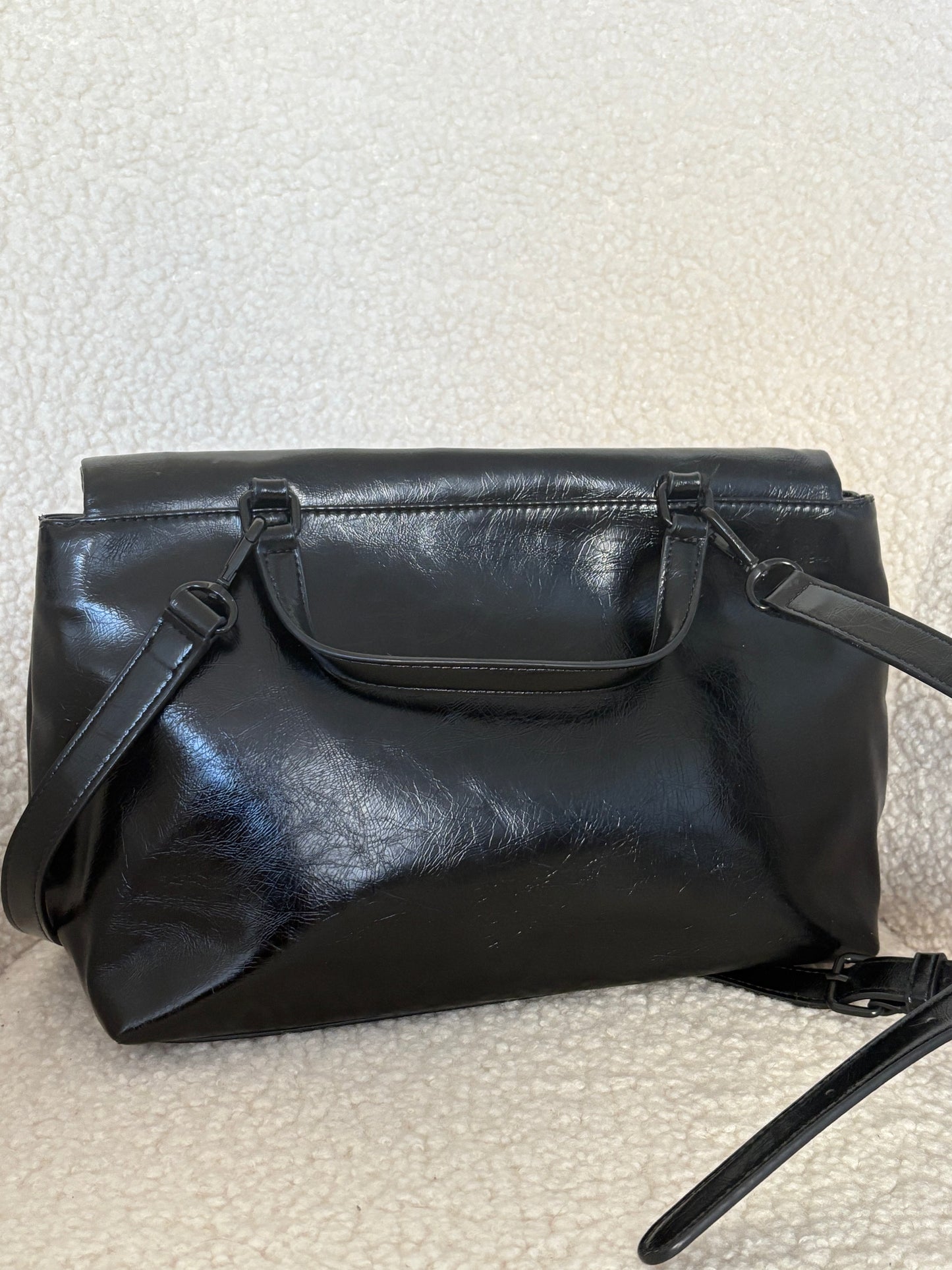 DKNY JAYESON MEDIUM FLAP CROSBODY BAG