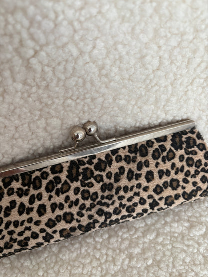 FAUX FUR ANIMAL PRINT CLUTCH