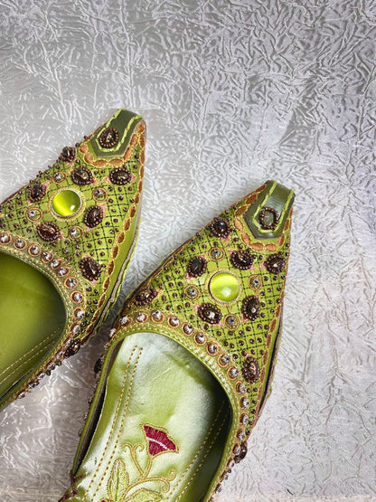 GREEN STONEWORK KITTEN HEELS